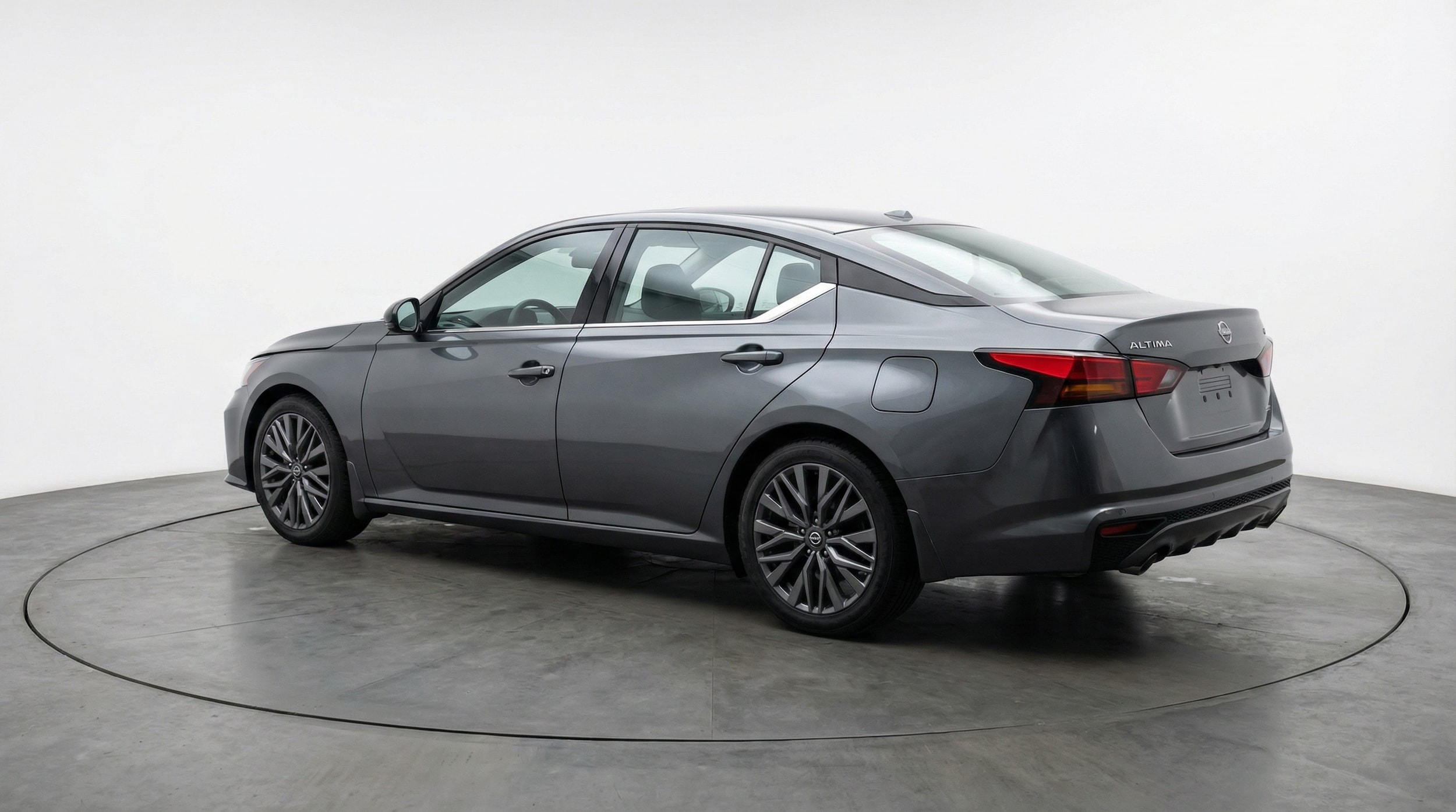 Thumbnail: 2025 Nissan Altima - 5