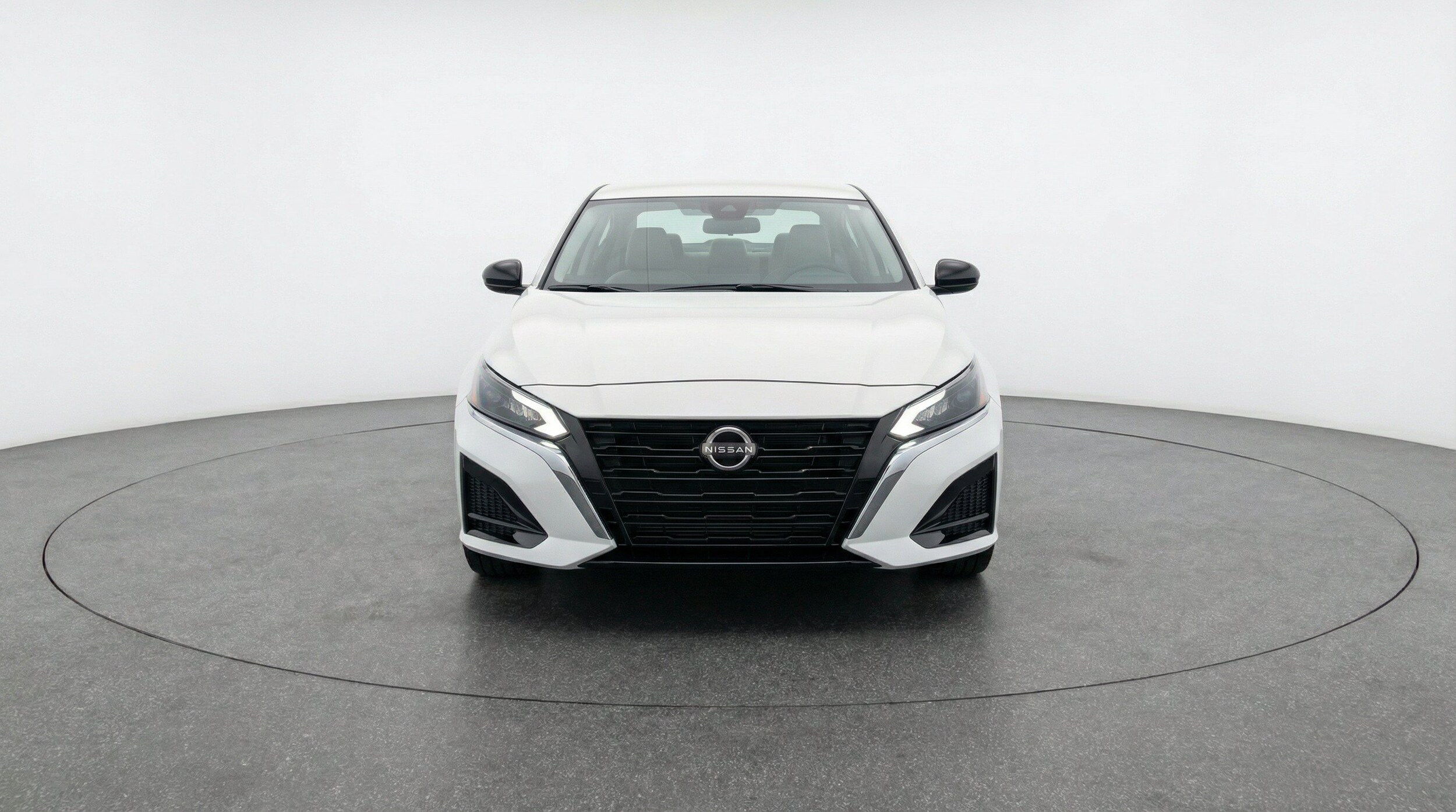 Thumbnail: 2025 Nissan Altima - 2