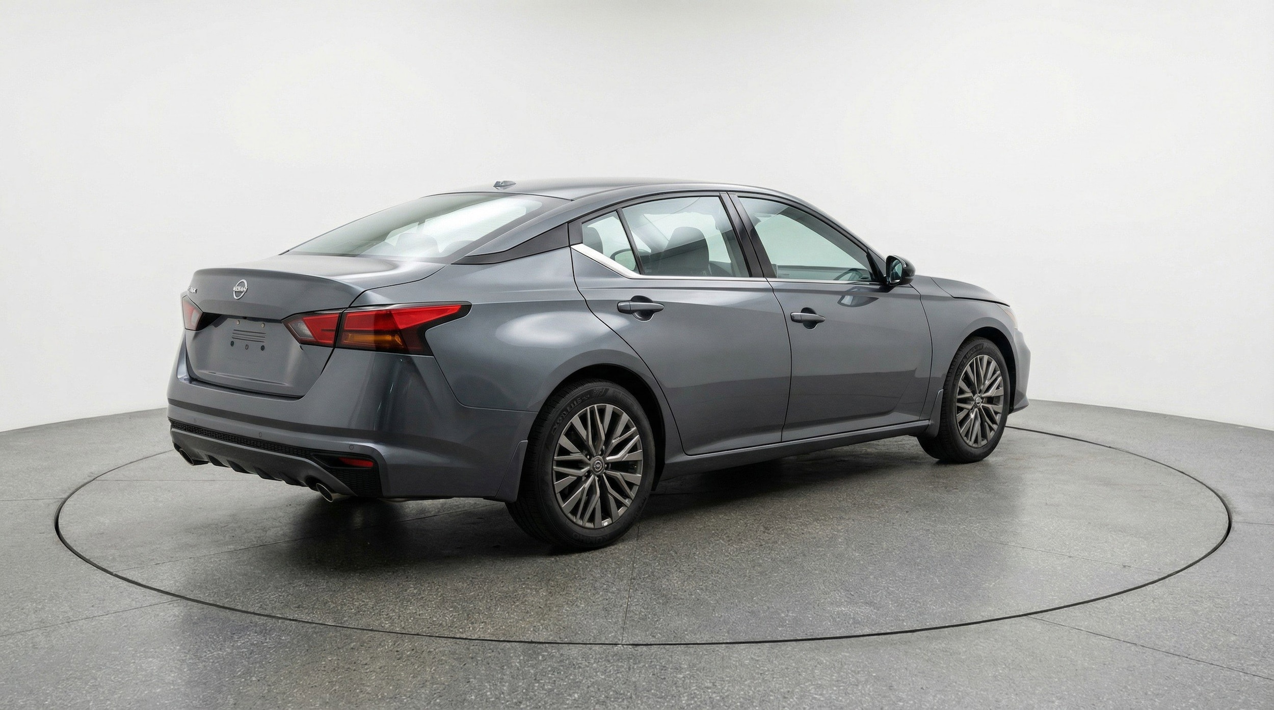 Thumbnail: 2025 Nissan Altima - 9