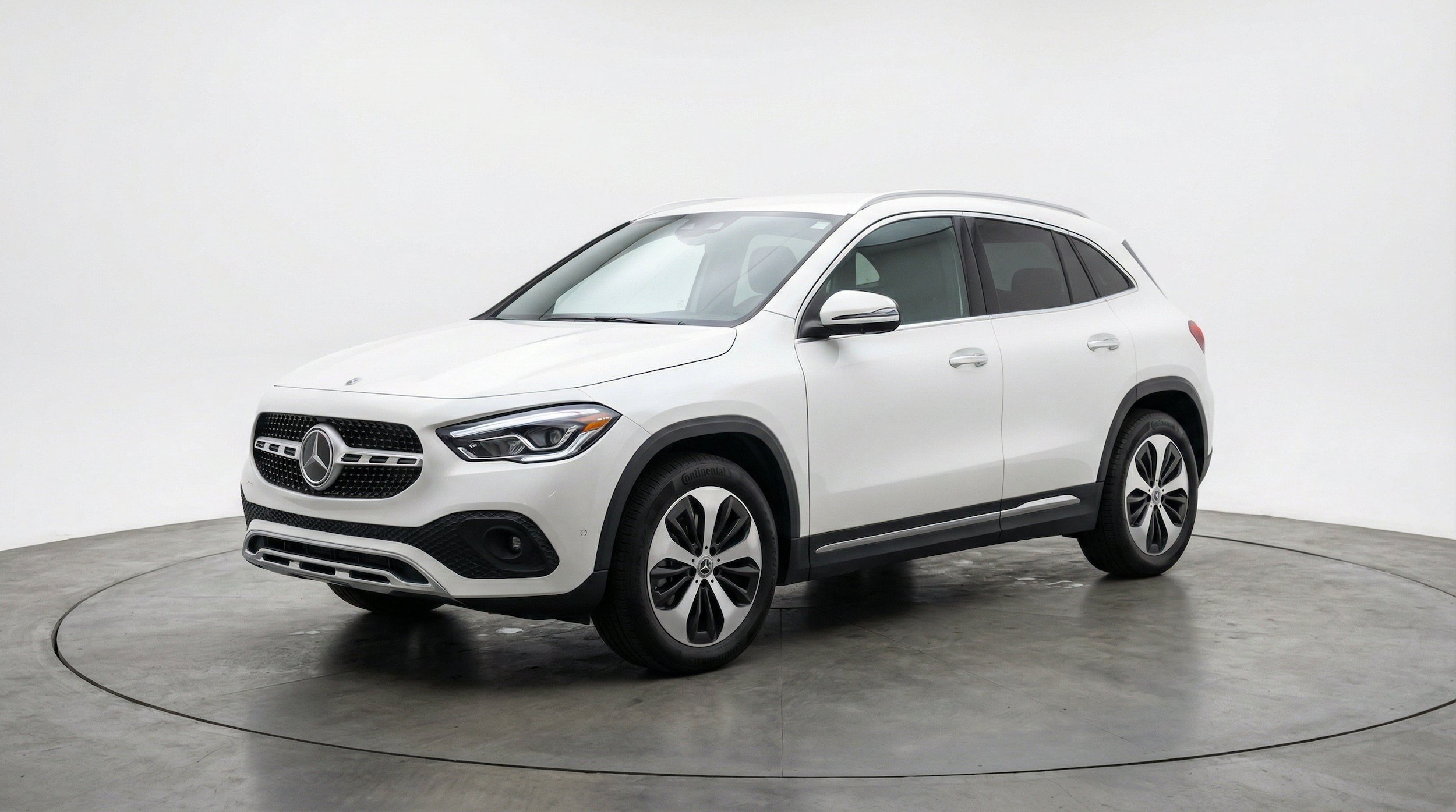 Thumbnail: 2025 Mercedes-Benz GLA - 3