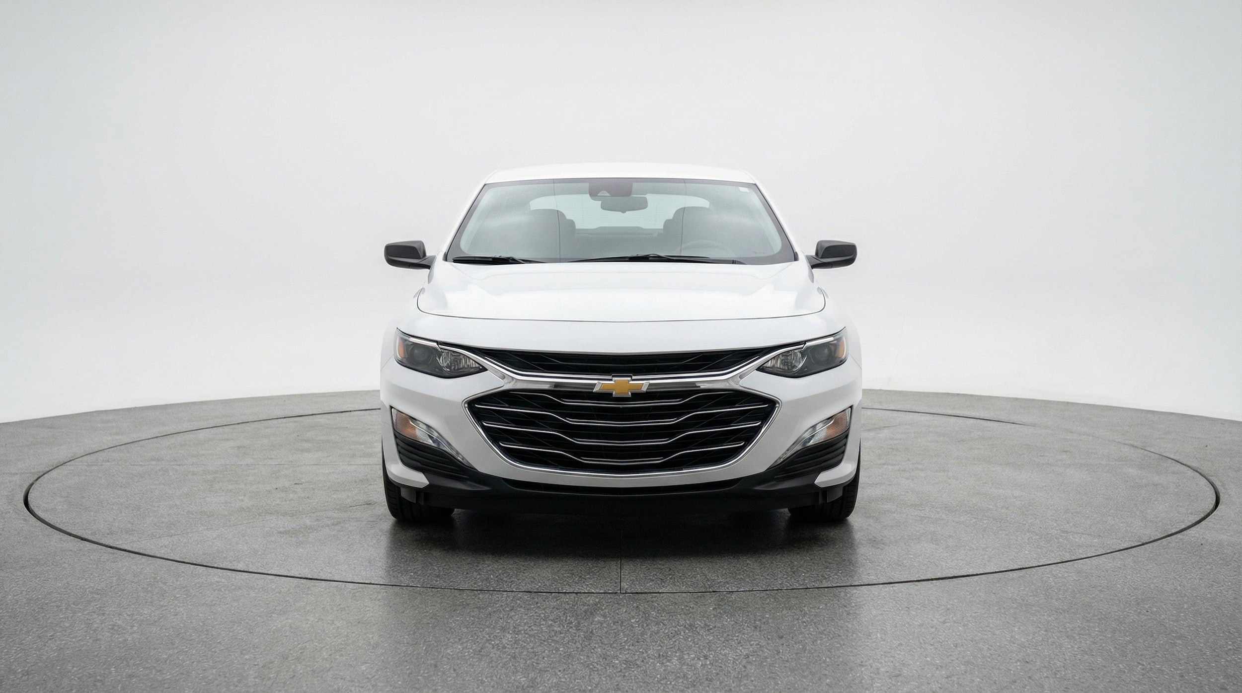 Thumbnail: 2024 Chevrolet Malibu - 2