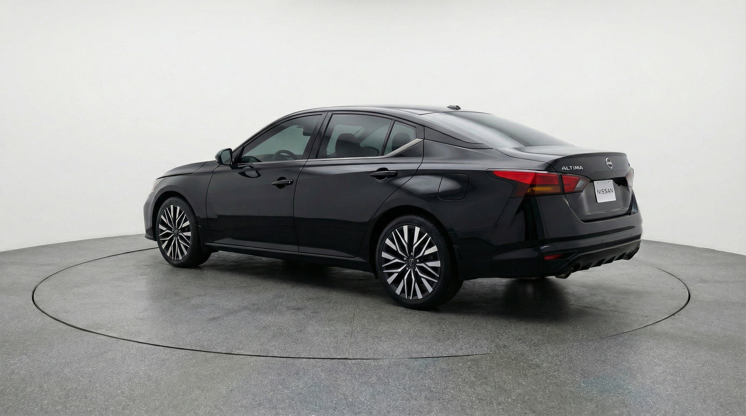 Thumbnail: 2025 Nissan Altima - 6