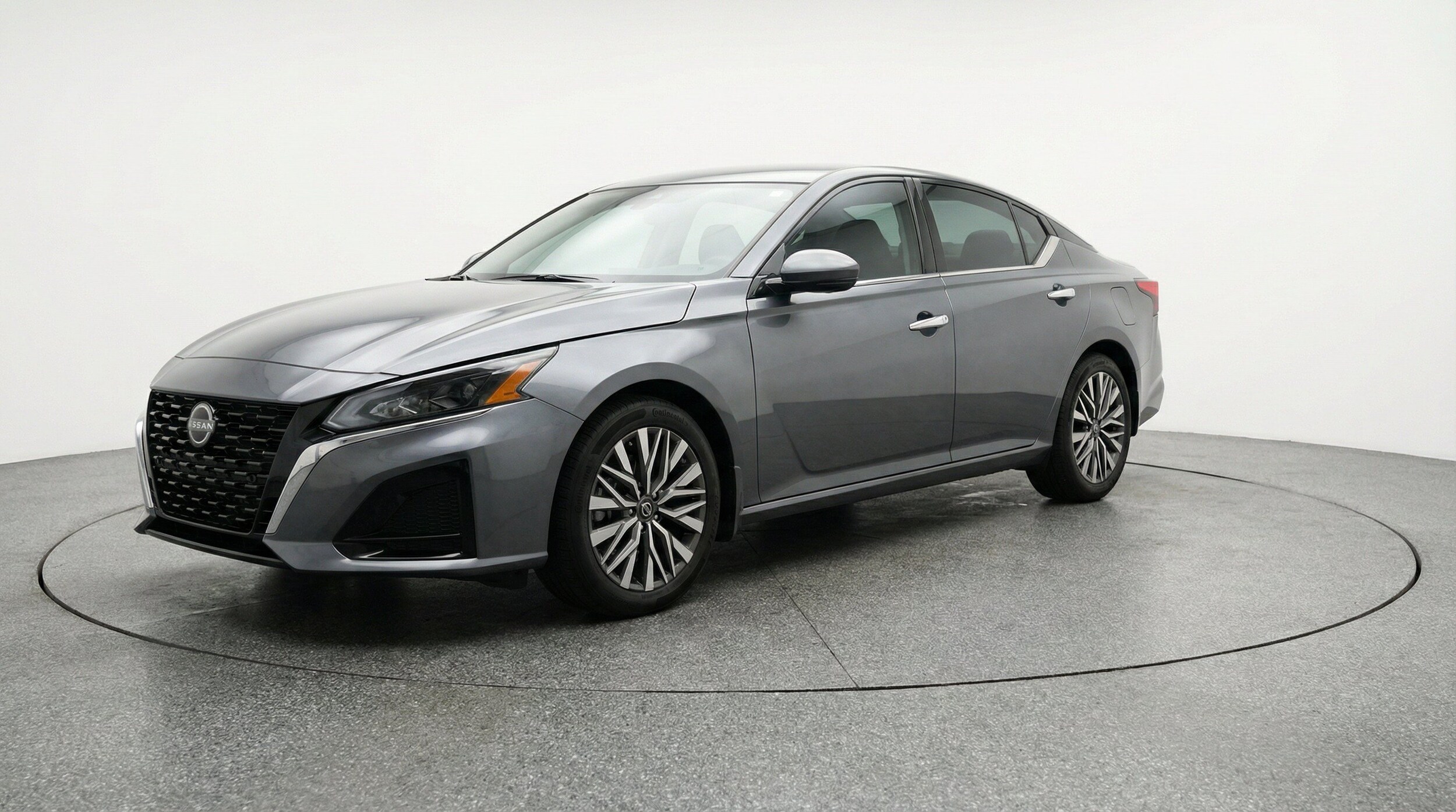 Thumbnail: 2025 Nissan Altima - 3