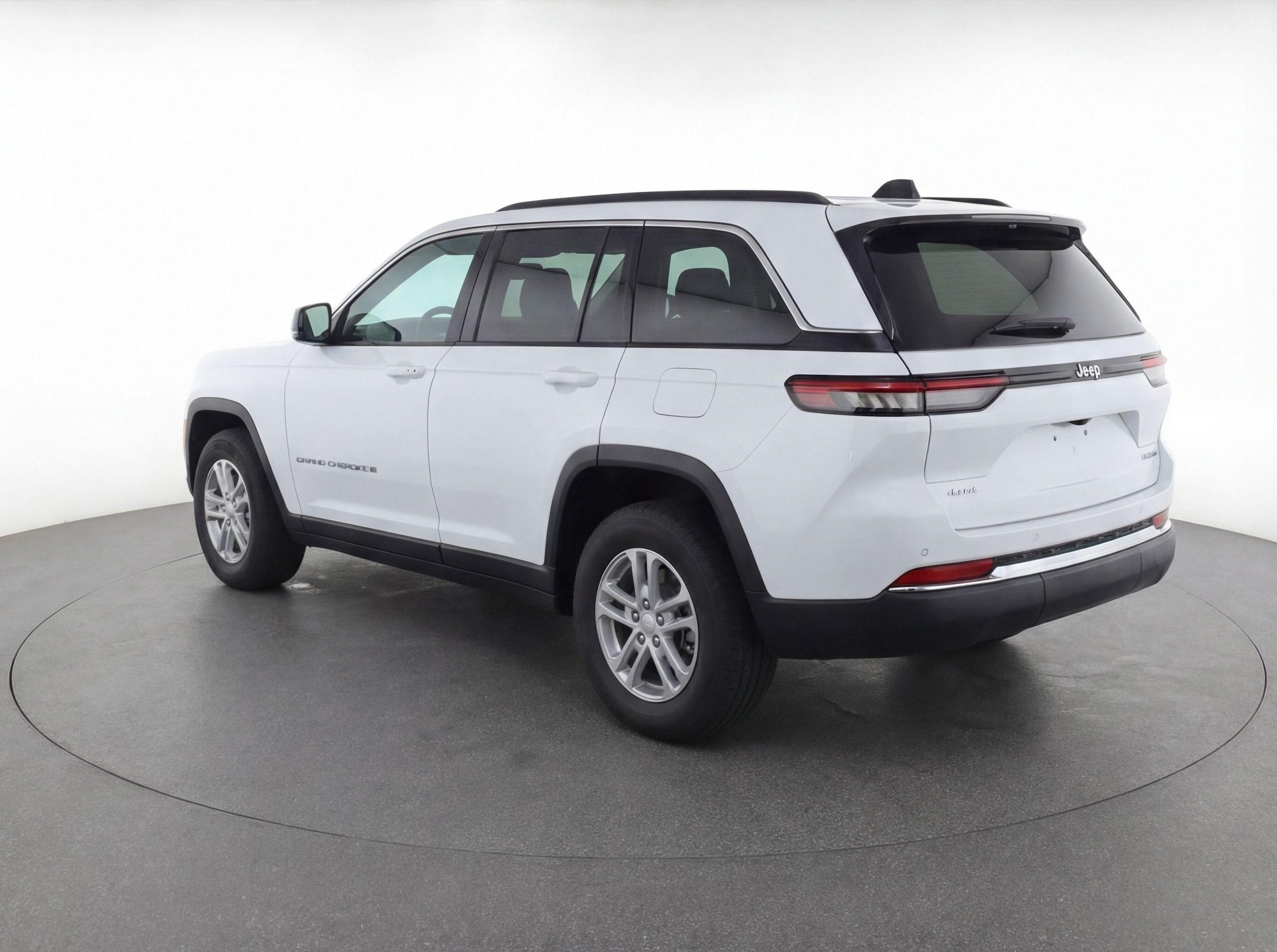 Thumbnail: 2023 Jeep Grand Cherokee - 5