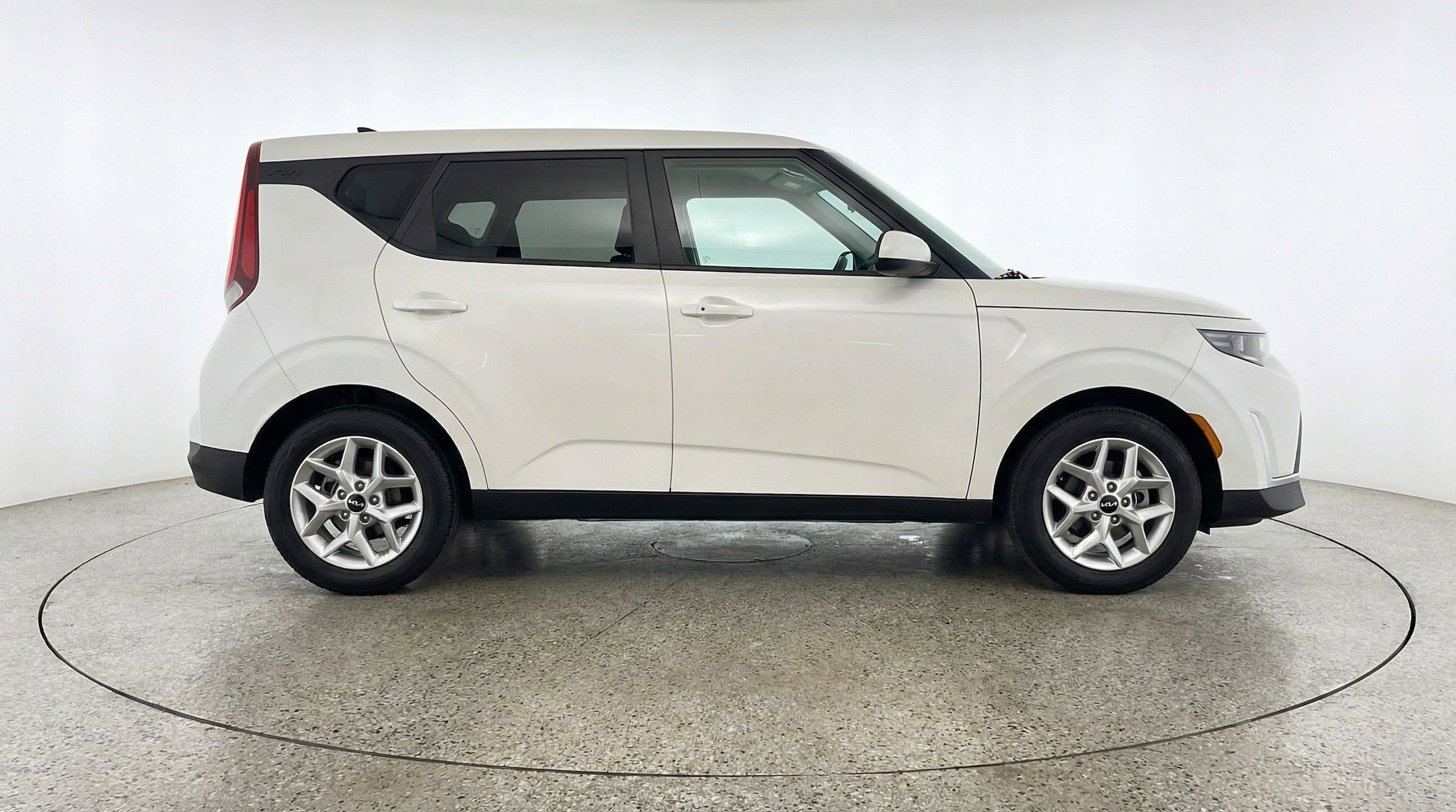 Thumbnail: 2025 Kia Soul - 11
