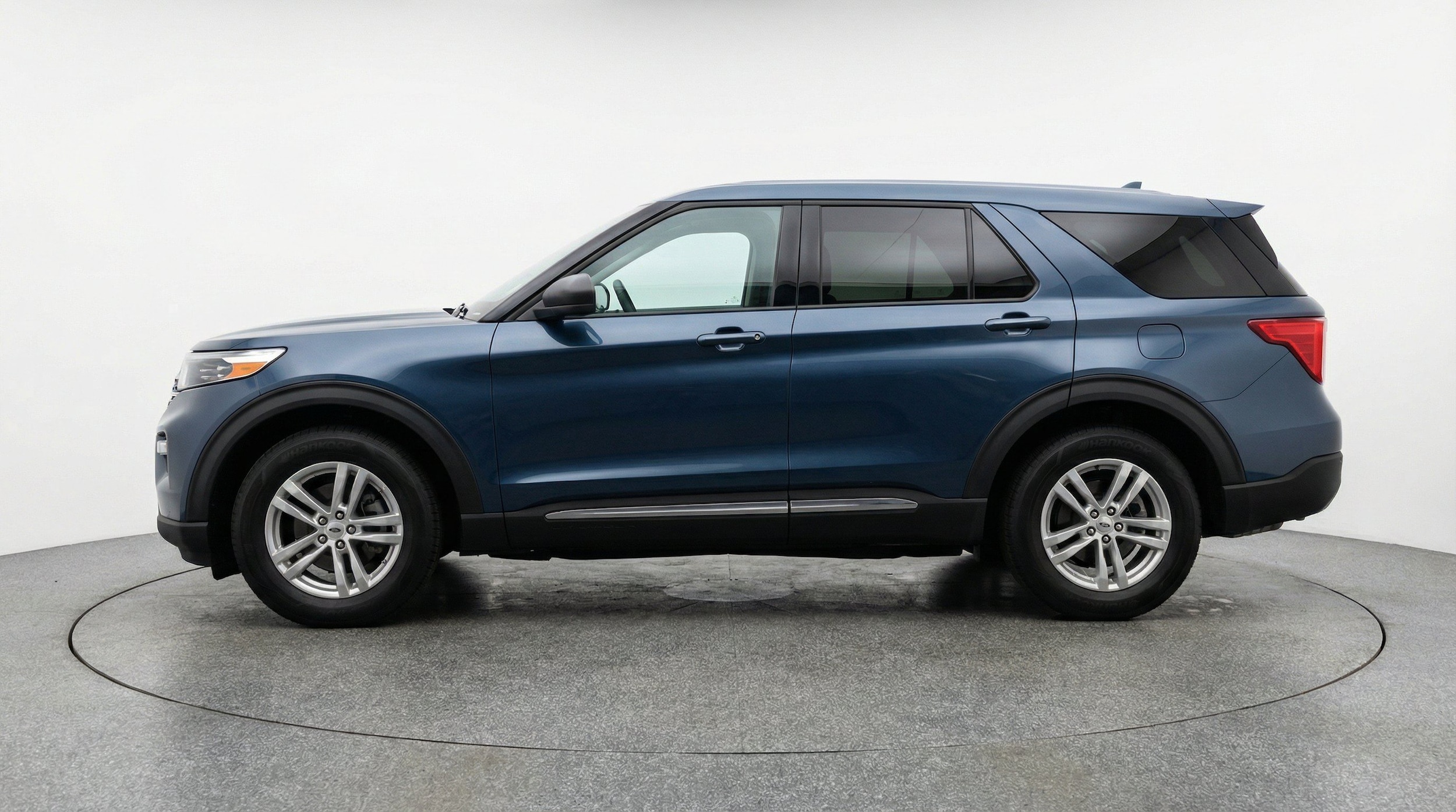 Thumbnail: 2024 Ford Explorer - 5