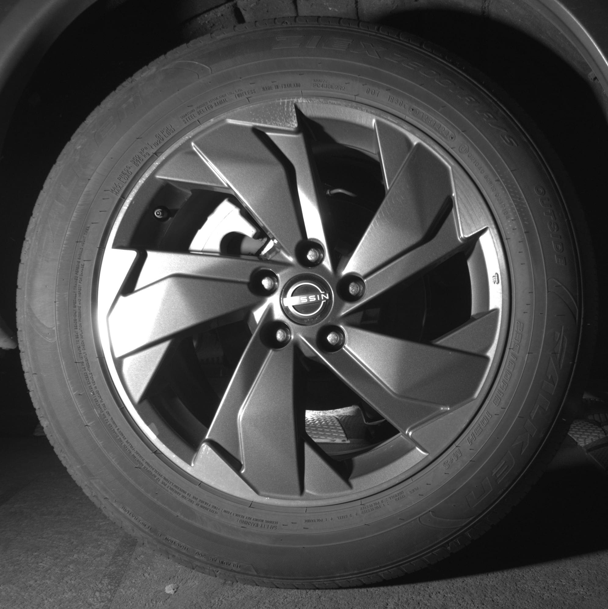 Thumbnail: 2025 Nissan Rogue - 12