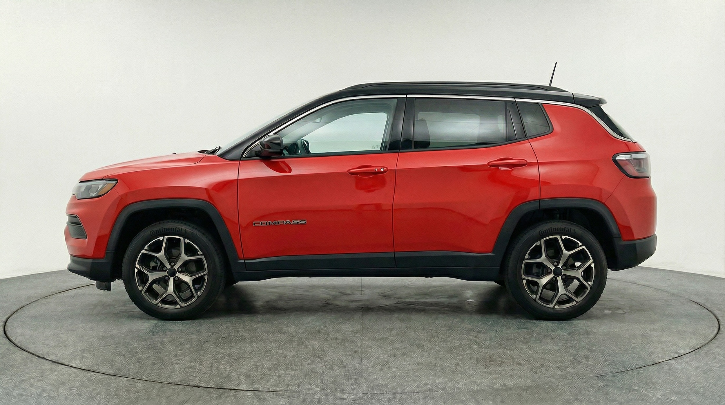 Thumbnail: 2025 Jeep Compass - 4