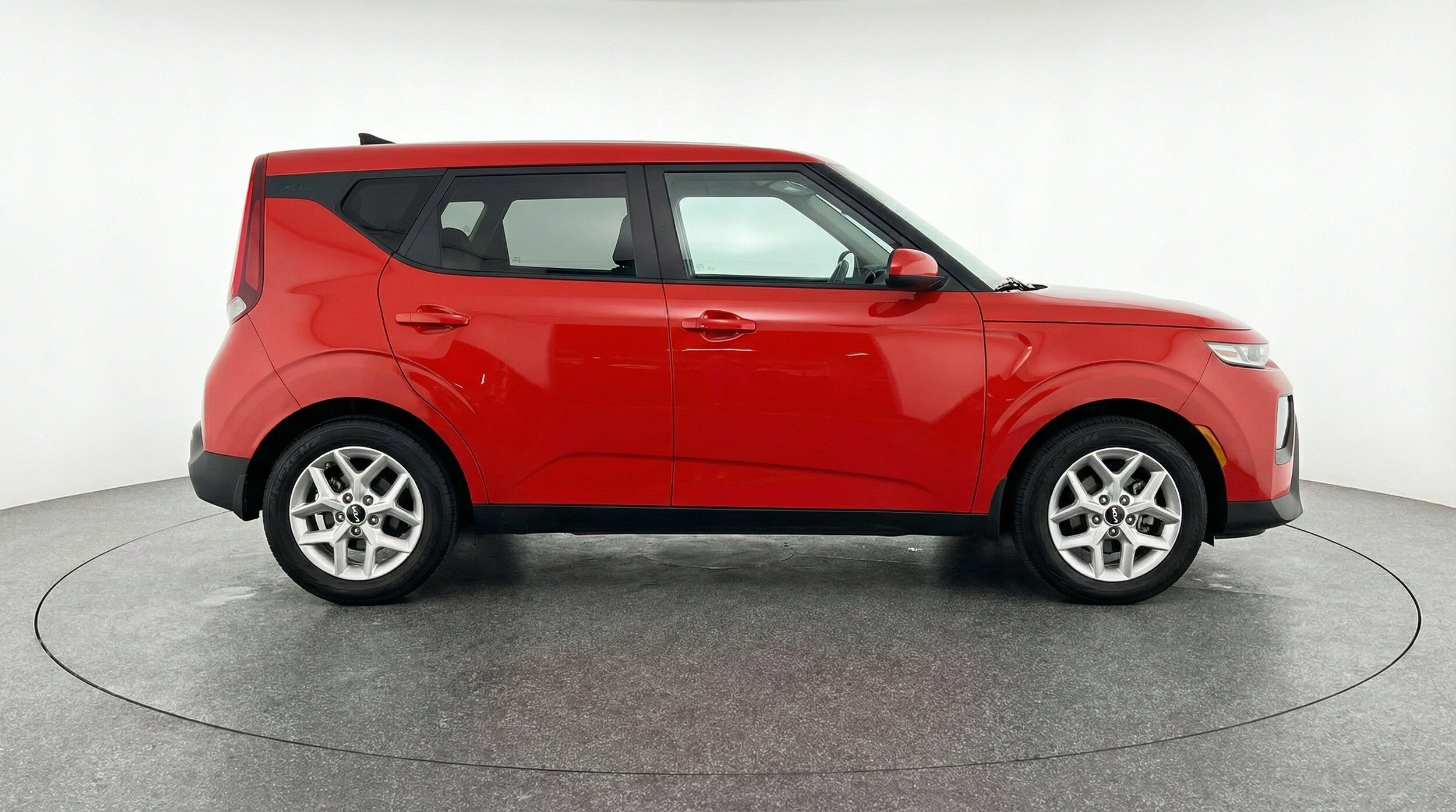 Thumbnail: 2025 Kia Soul - 11