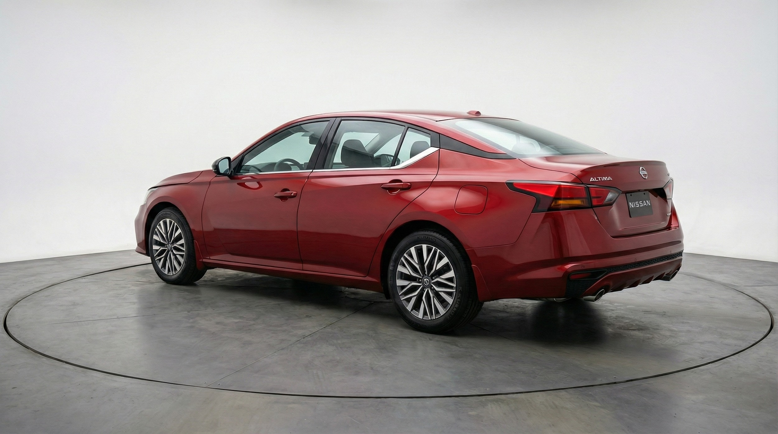 Thumbnail: 2025 Nissan Altima - 5