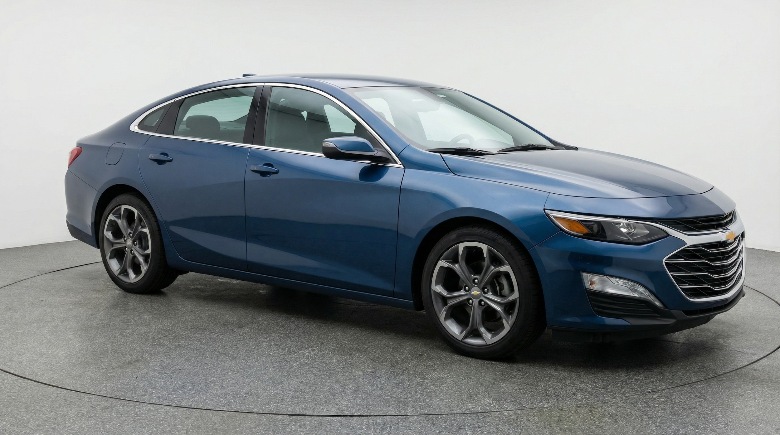 Thumbnail: 2024 Chevrolet Malibu - 1