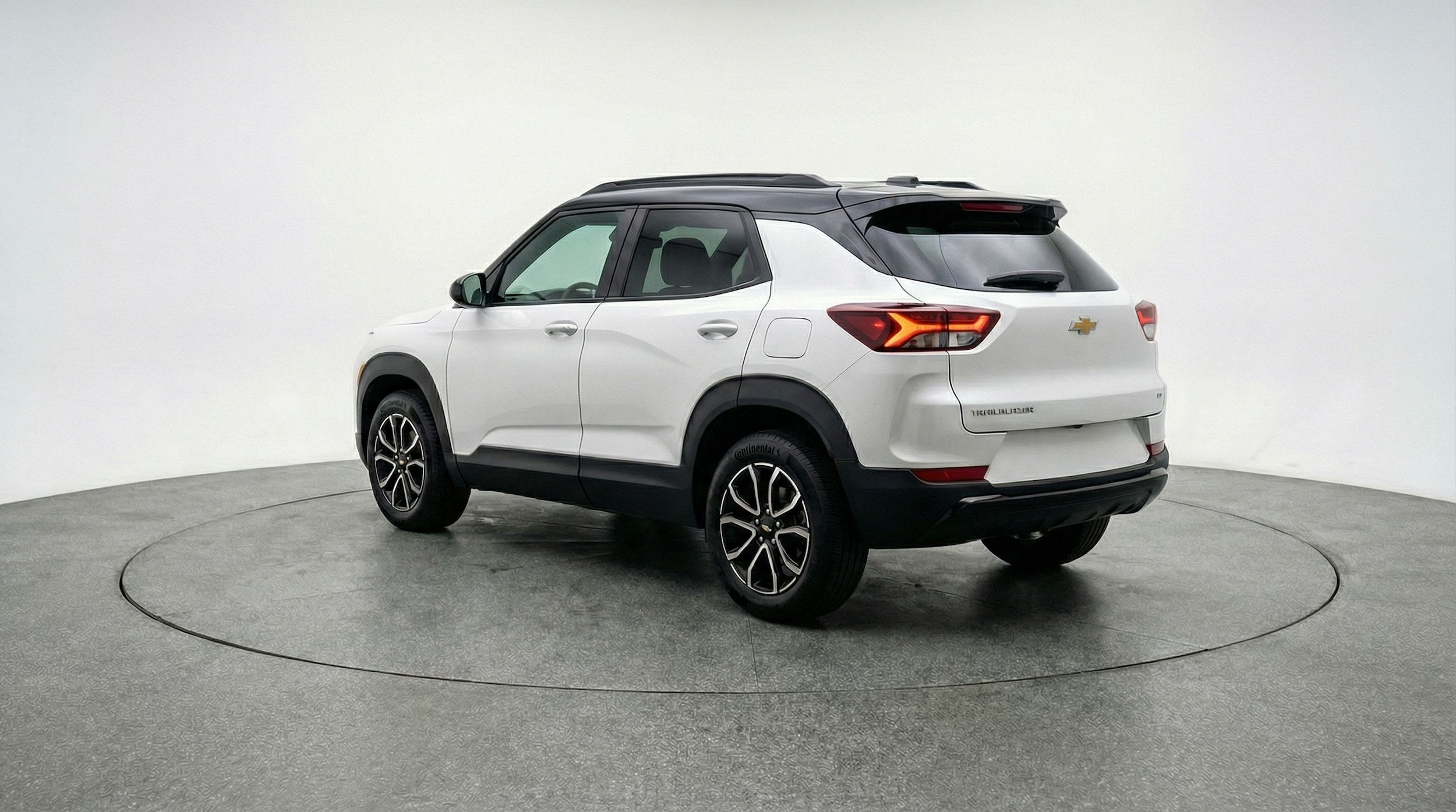 Thumbnail: 2025 Chevrolet TrailBlazer - 5