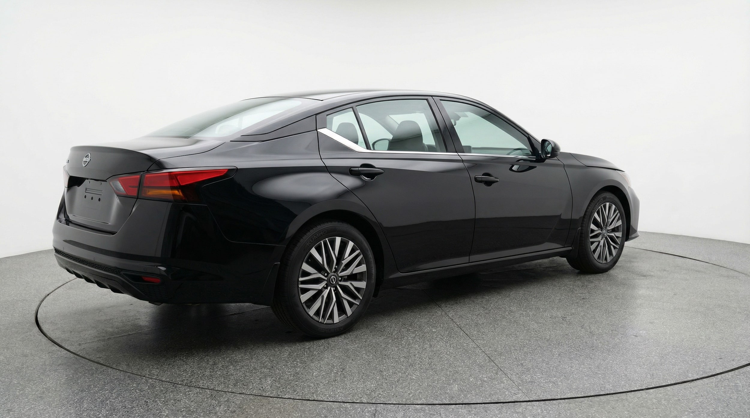 Thumbnail: 2025 Nissan Altima - 7