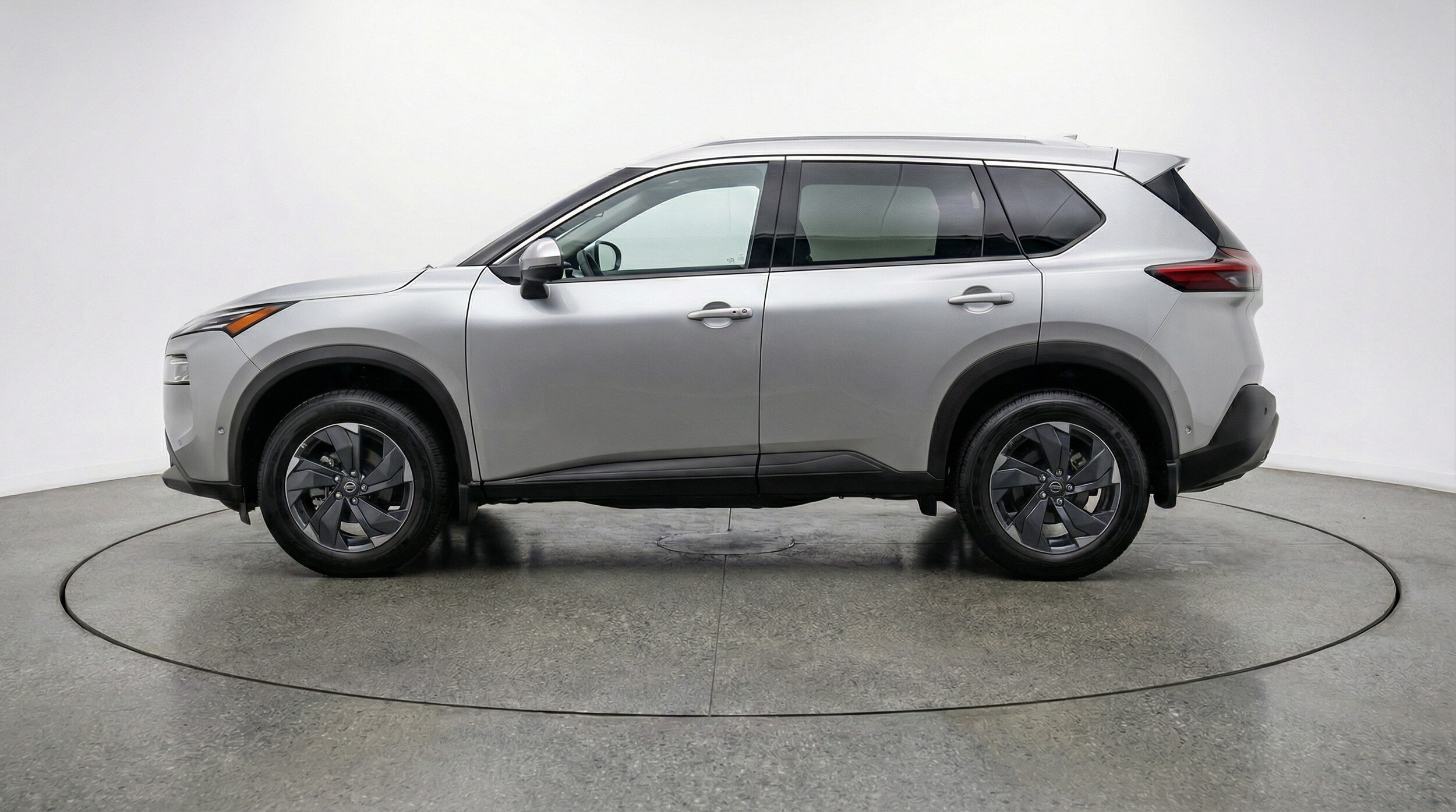 Thumbnail: 2025 Nissan Rogue - 4