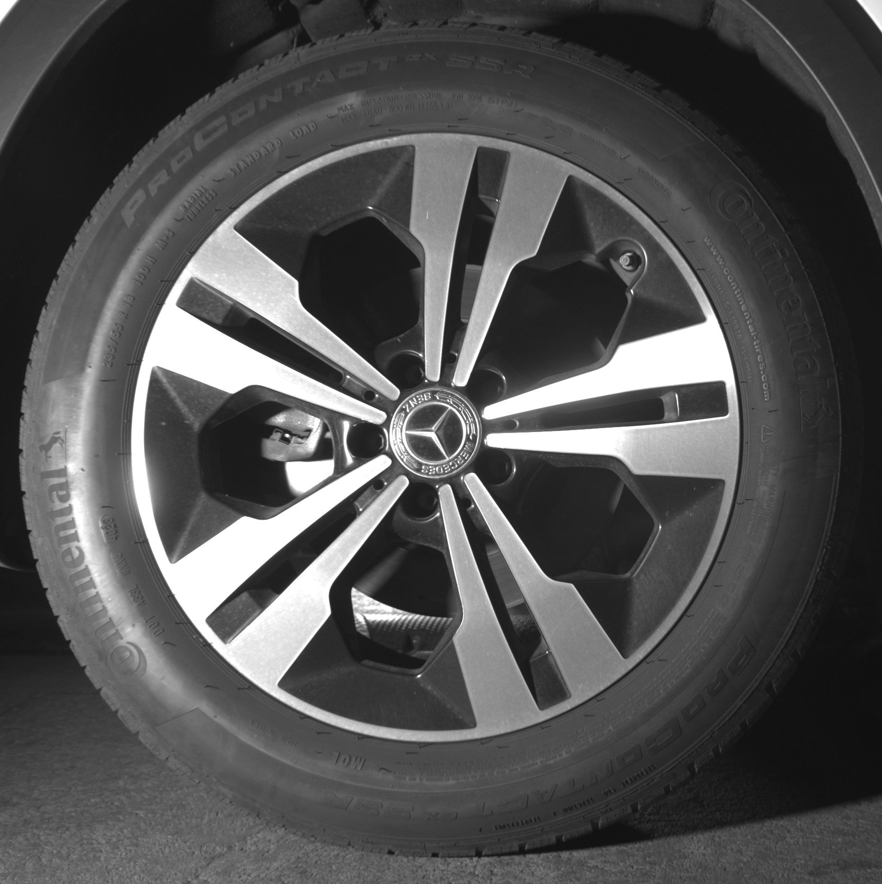 Thumbnail: 2024 Mercedes-Benz GLB - 12