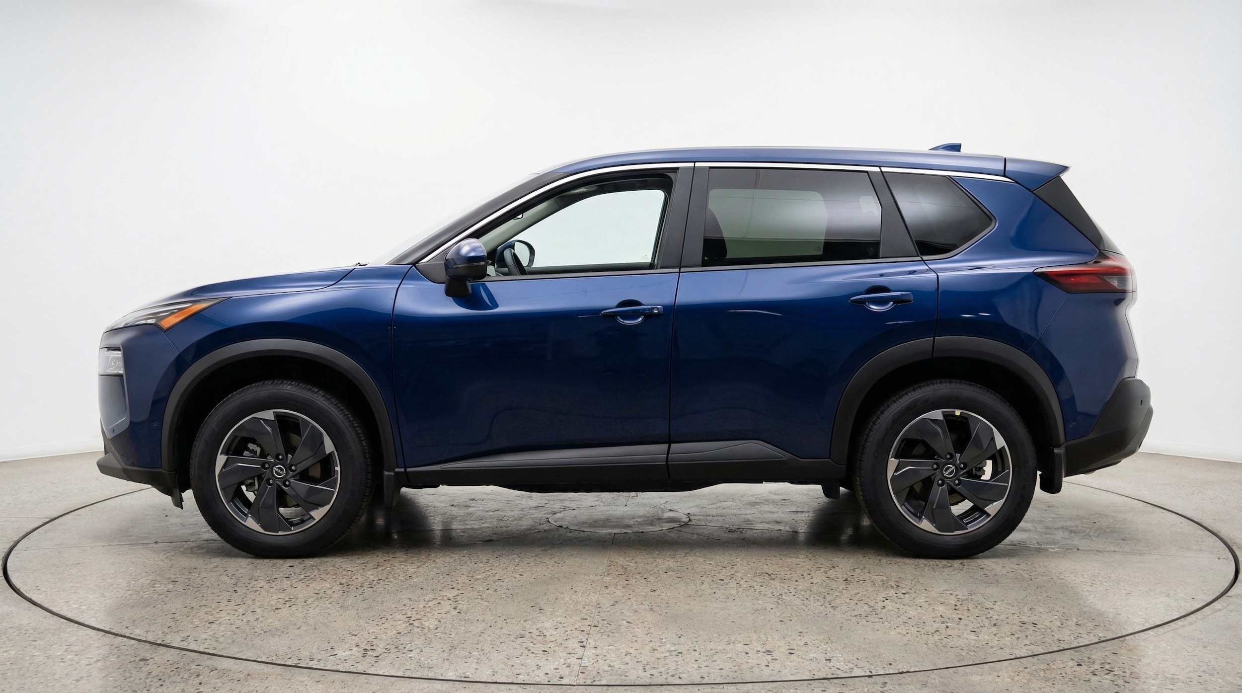 Thumbnail: 2025 Nissan Rogue - 4