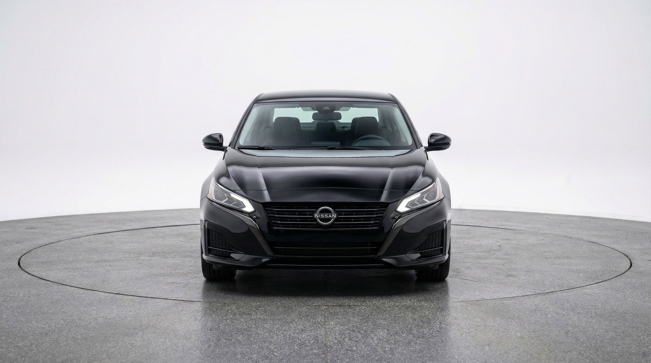 Thumbnail: 2025 Nissan Altima - 2