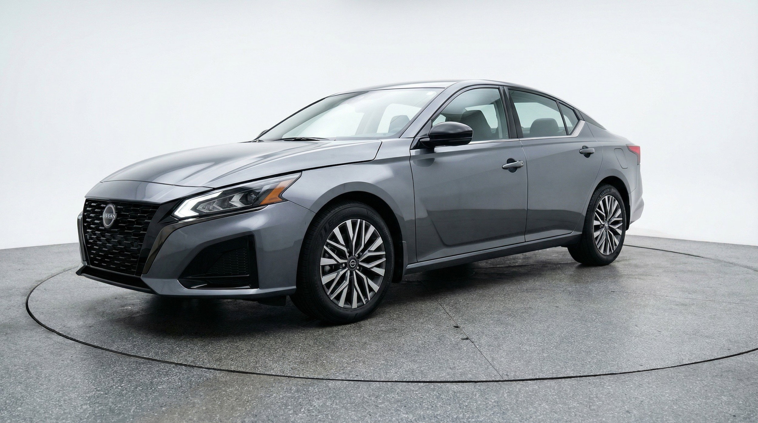 Thumbnail: 2025 Nissan Altima - 3