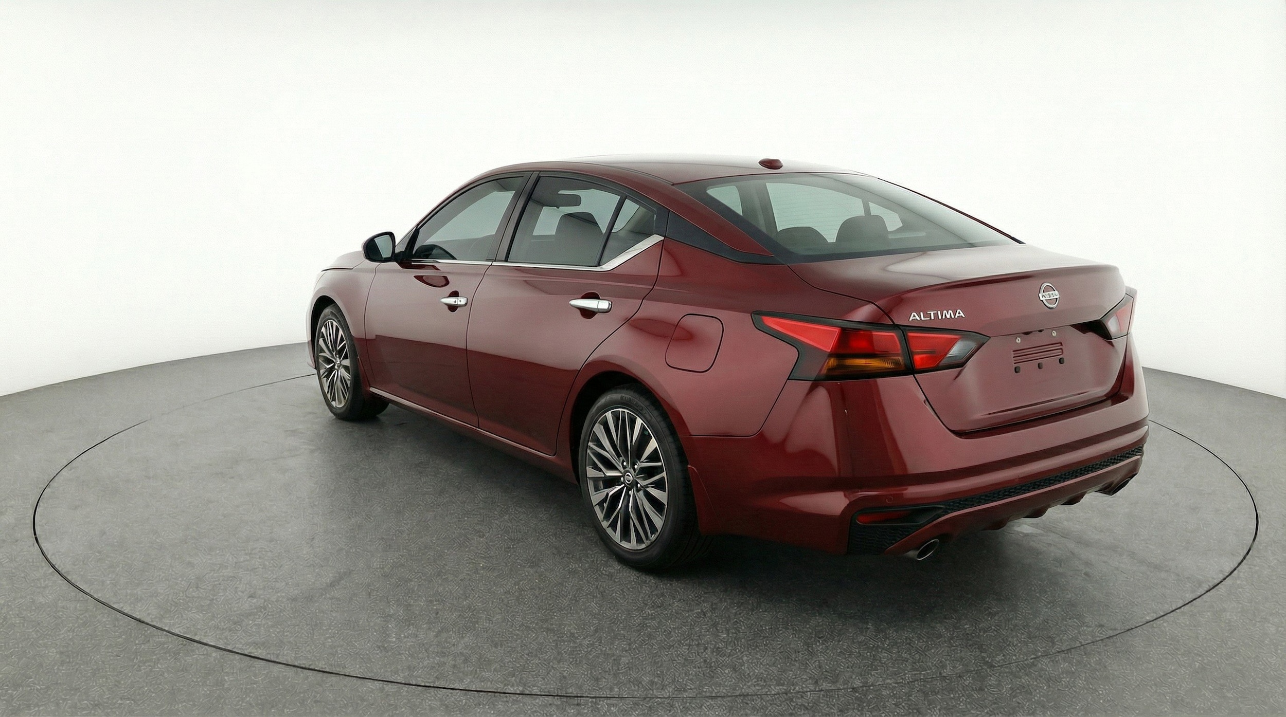 Thumbnail: 2025 Nissan Altima - 6