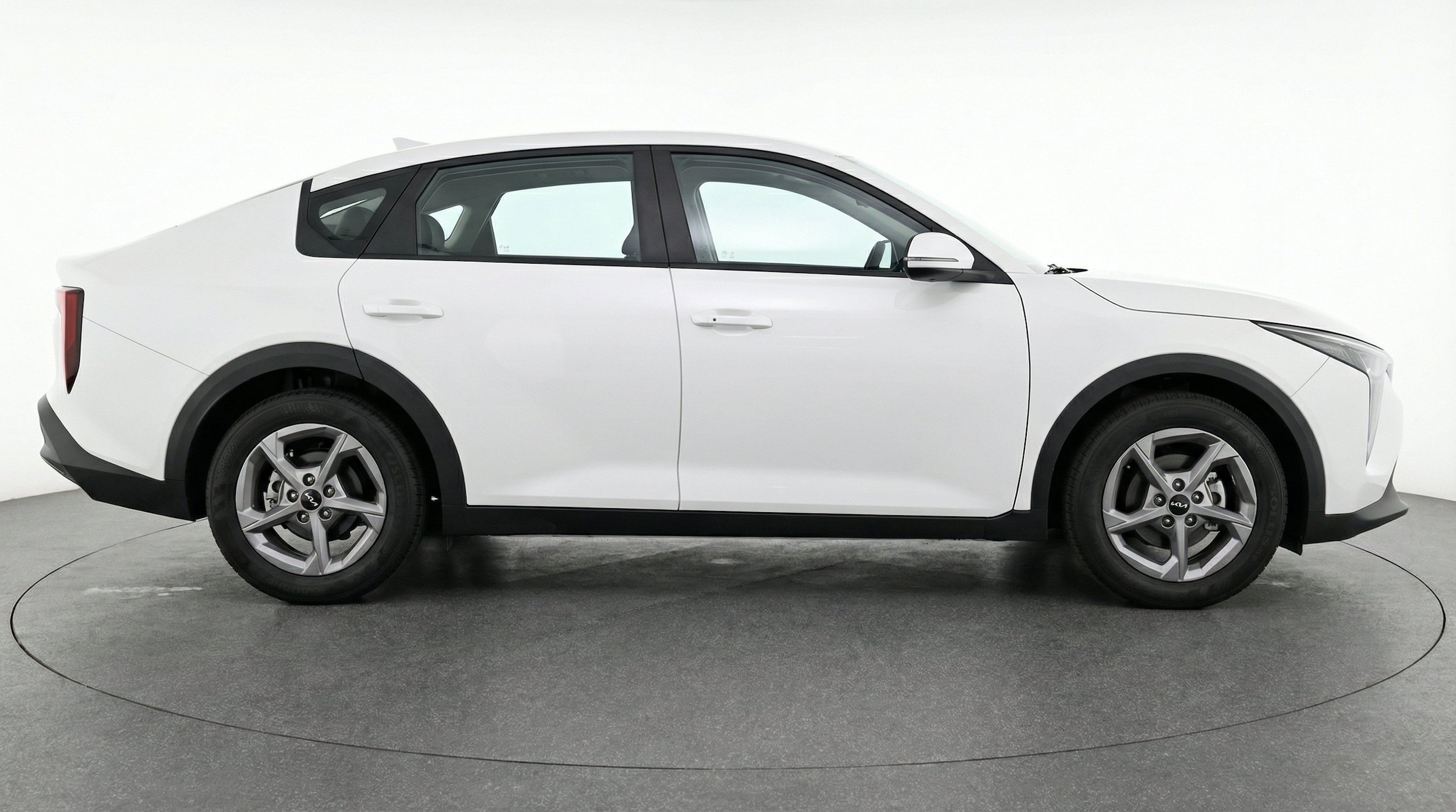 Thumbnail: 2025 Kia K4 - 10