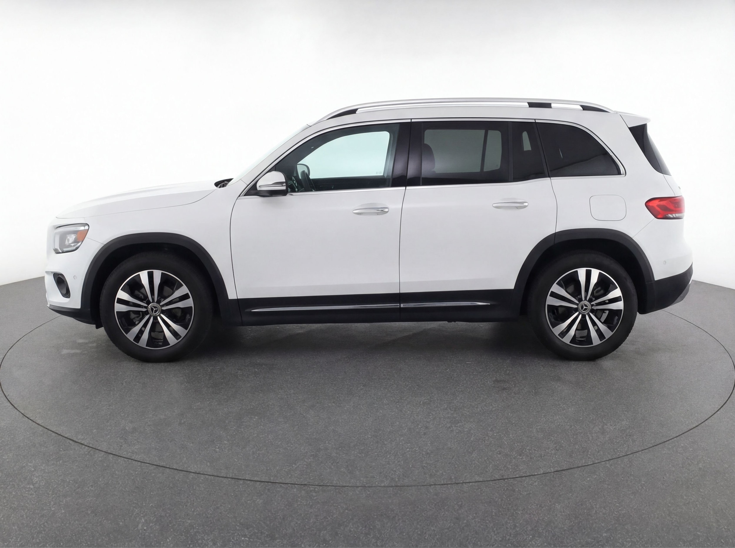 Thumbnail: 2024 Mercedes-Benz GLB - 5