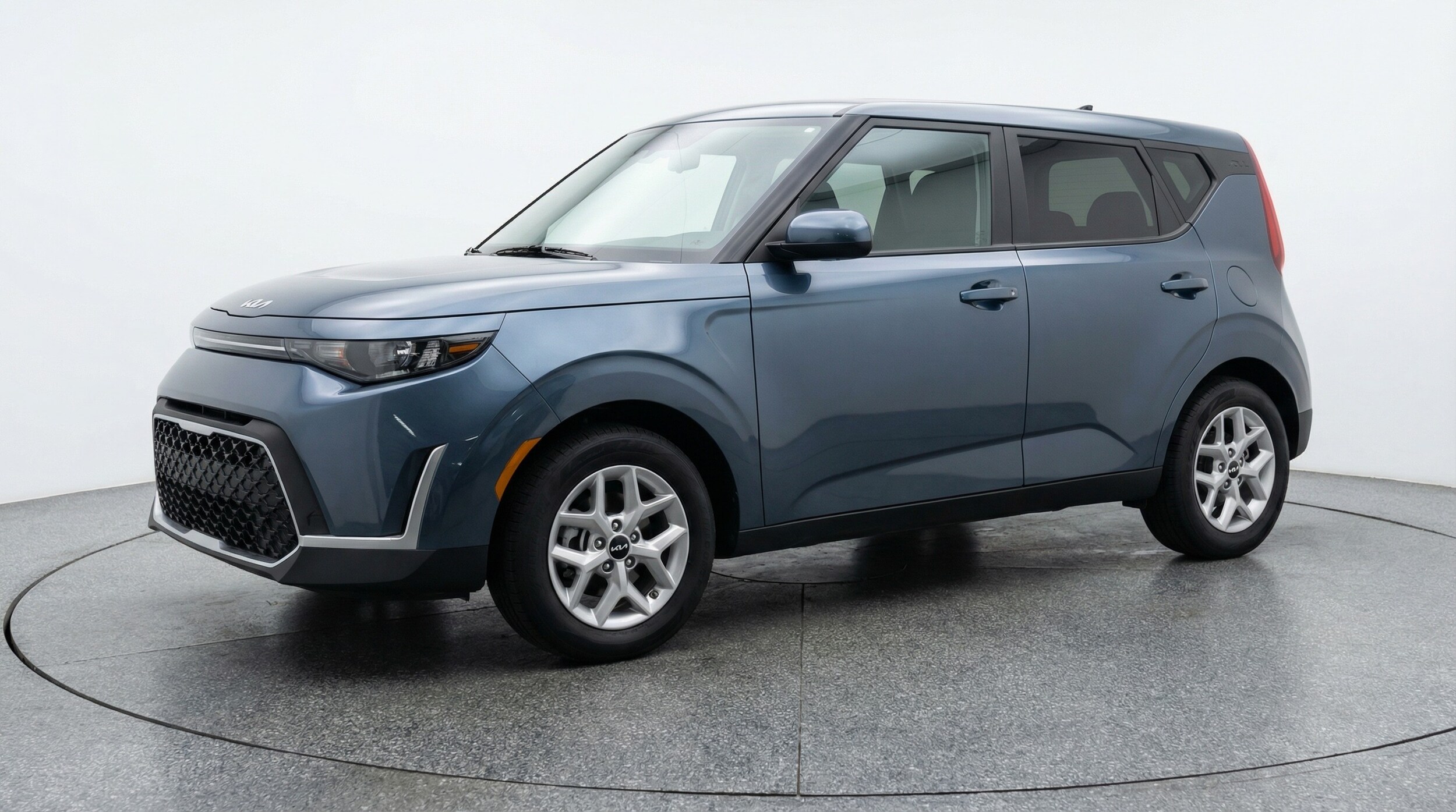 Thumbnail: 2025 Kia Soul - 3
