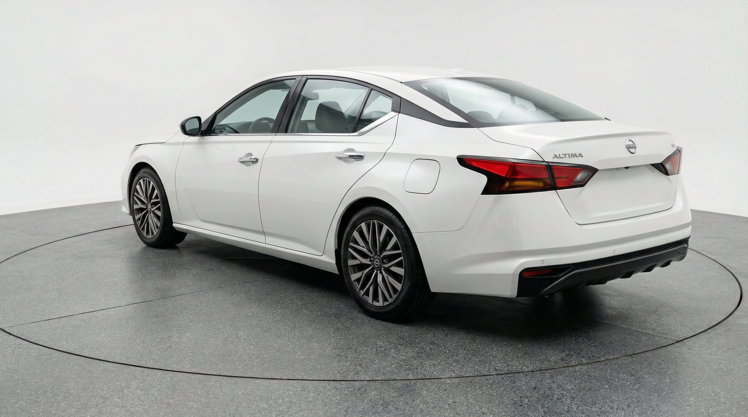 Thumbnail: 2025 Nissan Altima - 6