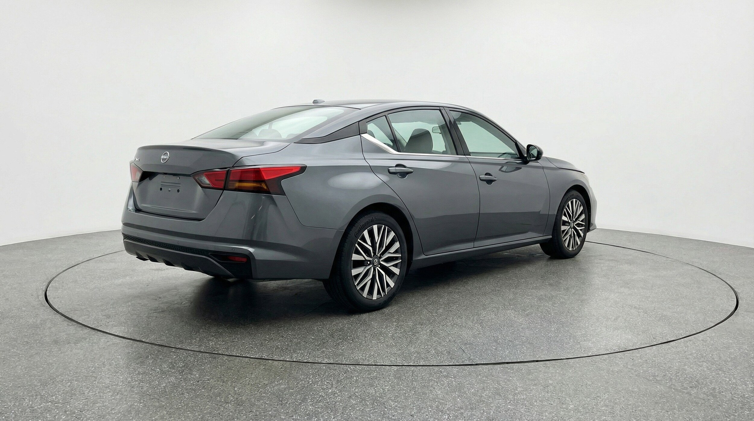Thumbnail: 2025 Nissan Altima - 9
