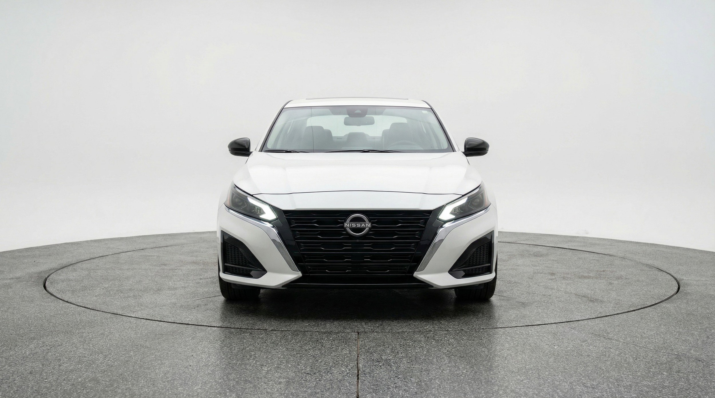 Thumbnail: 2025 Nissan Altima - 2