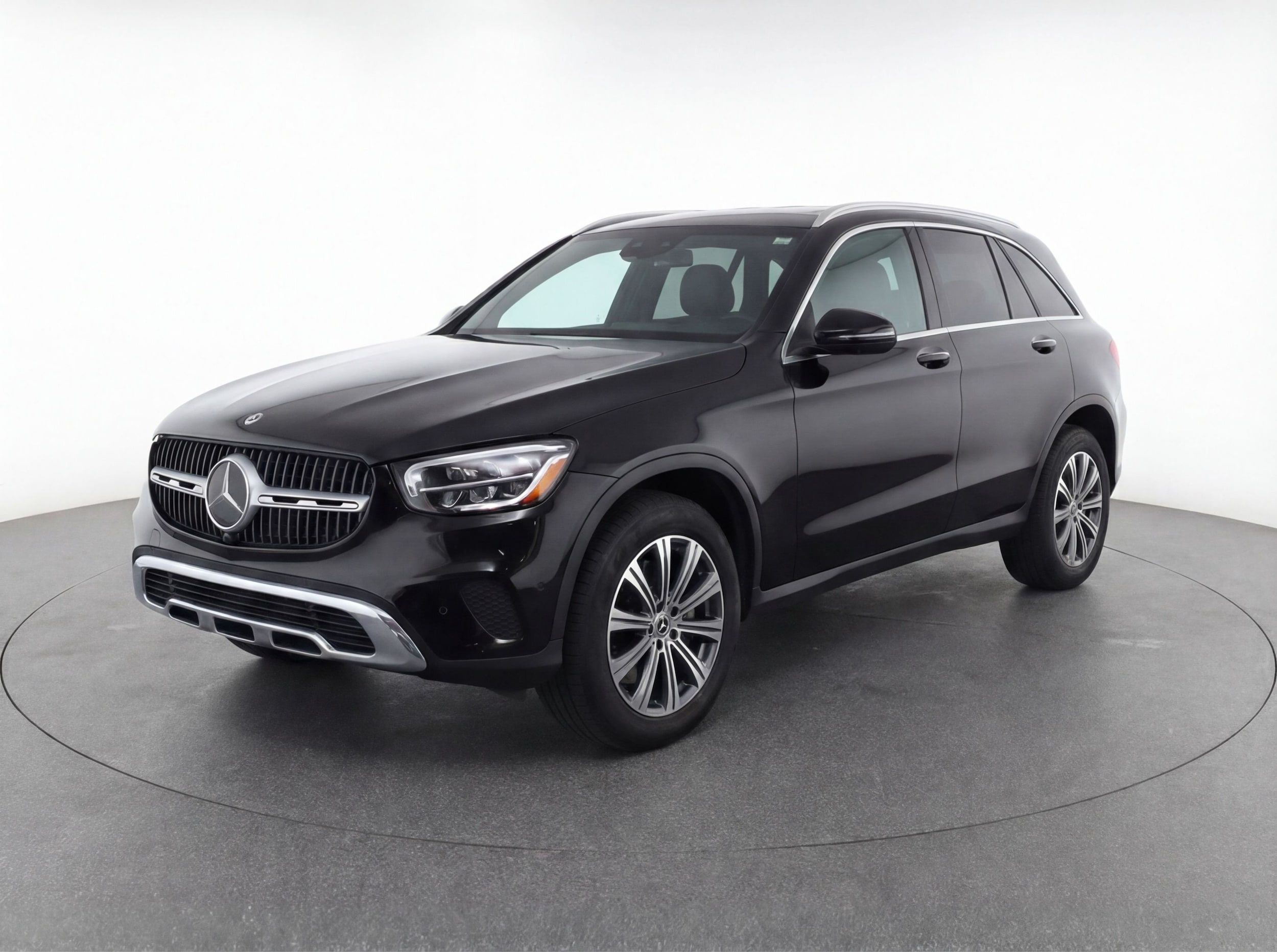 2024 Mercedes-Benz GLC GLC300 - Photo 3