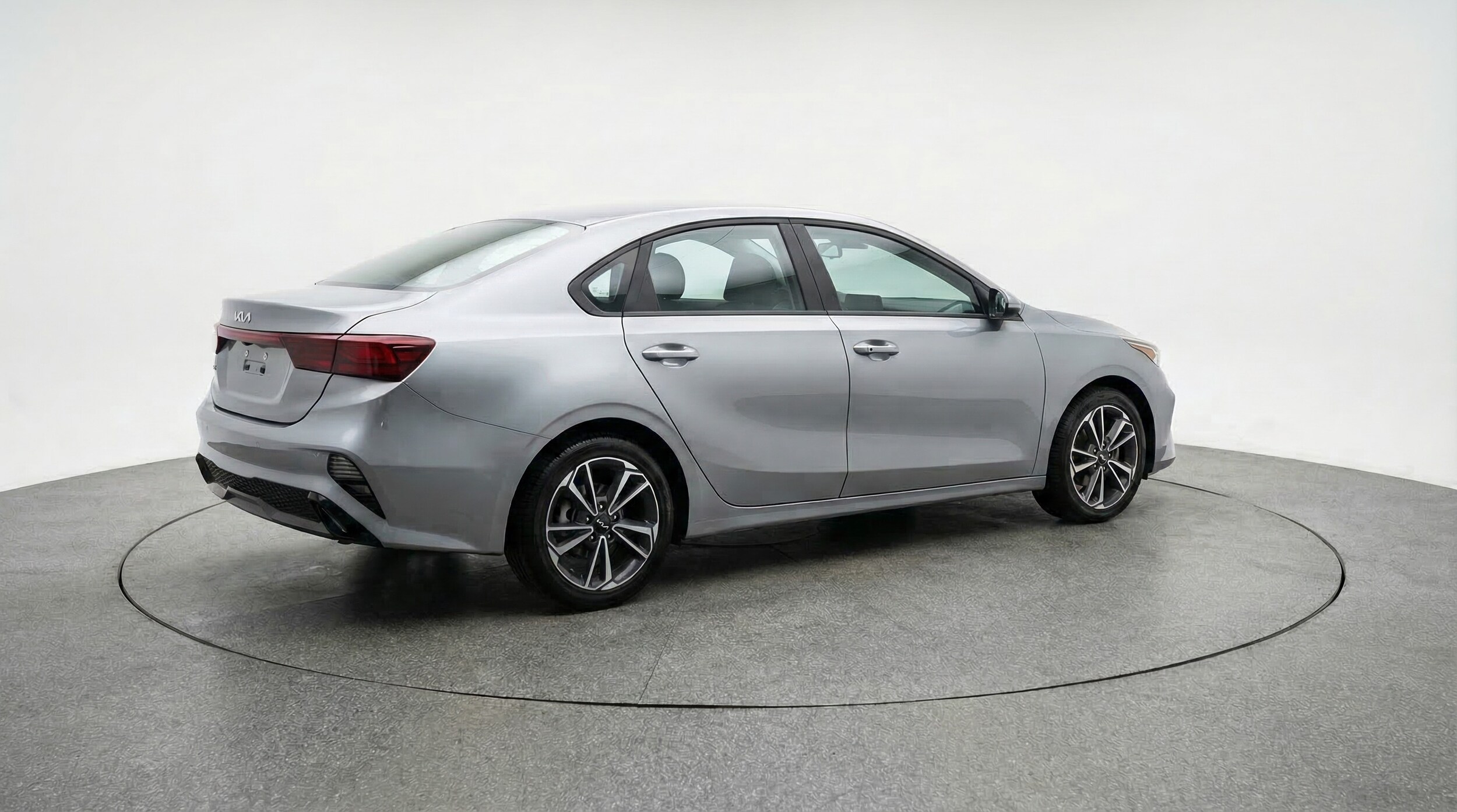 Thumbnail: 2024 Kia Forte - 7