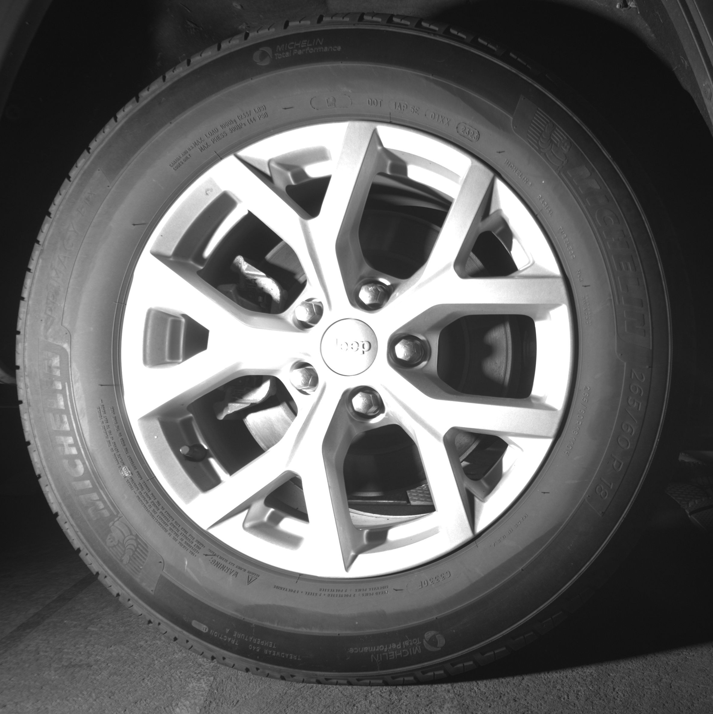 Thumbnail: 2023 Jeep Grand Cherokee - 12