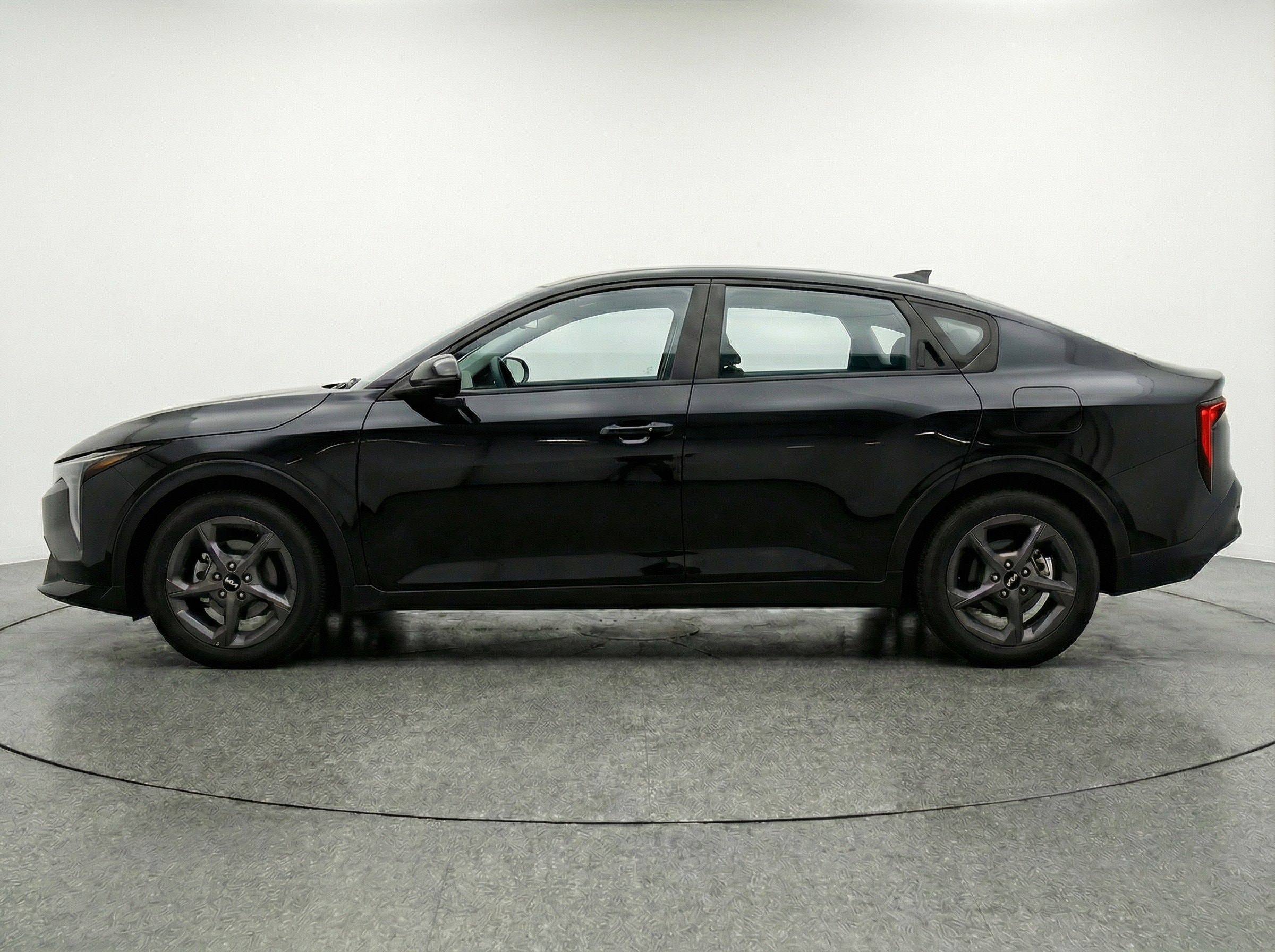 Thumbnail: 2025 Kia K4 - 5