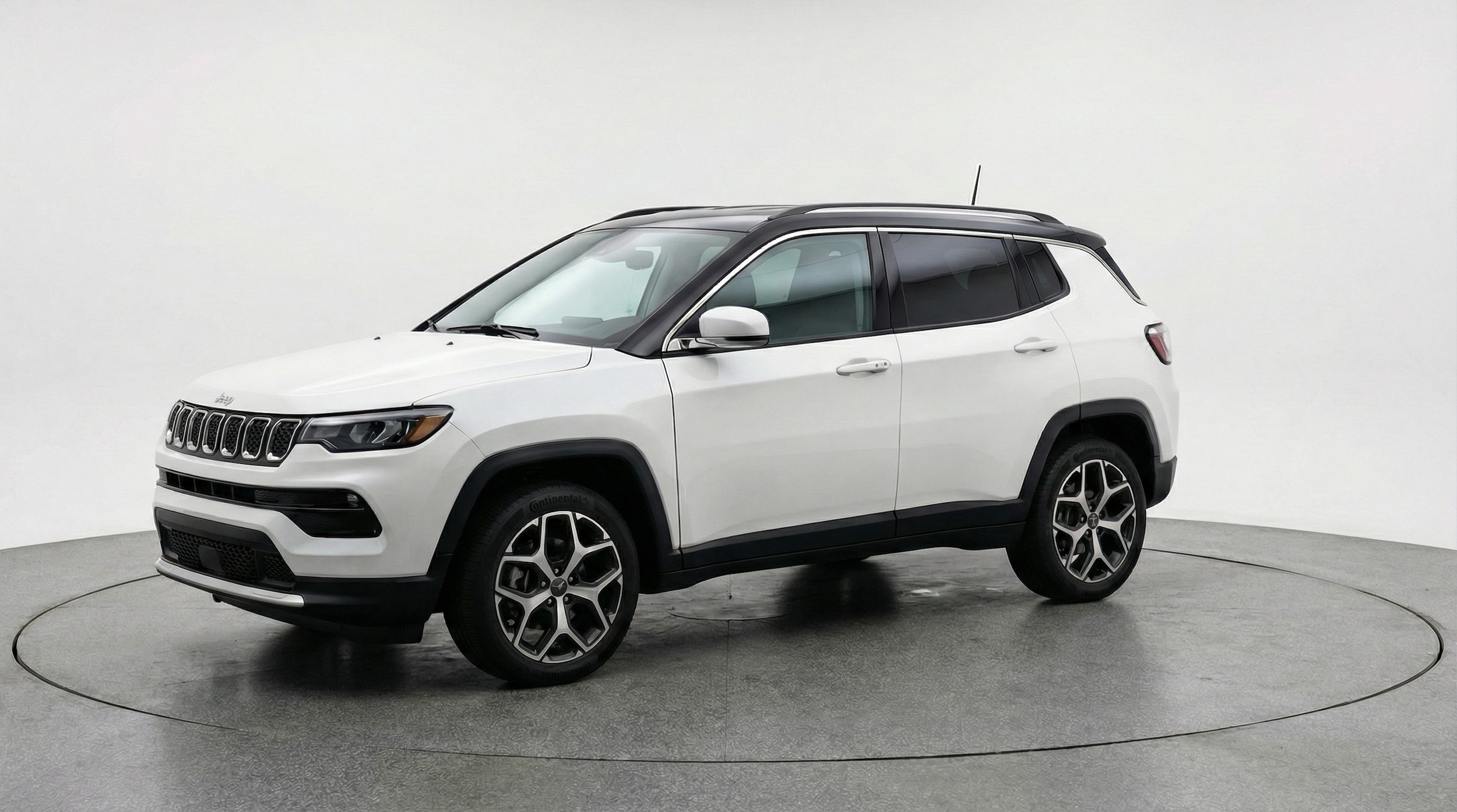 Thumbnail: 2025 Jeep Compass - 3