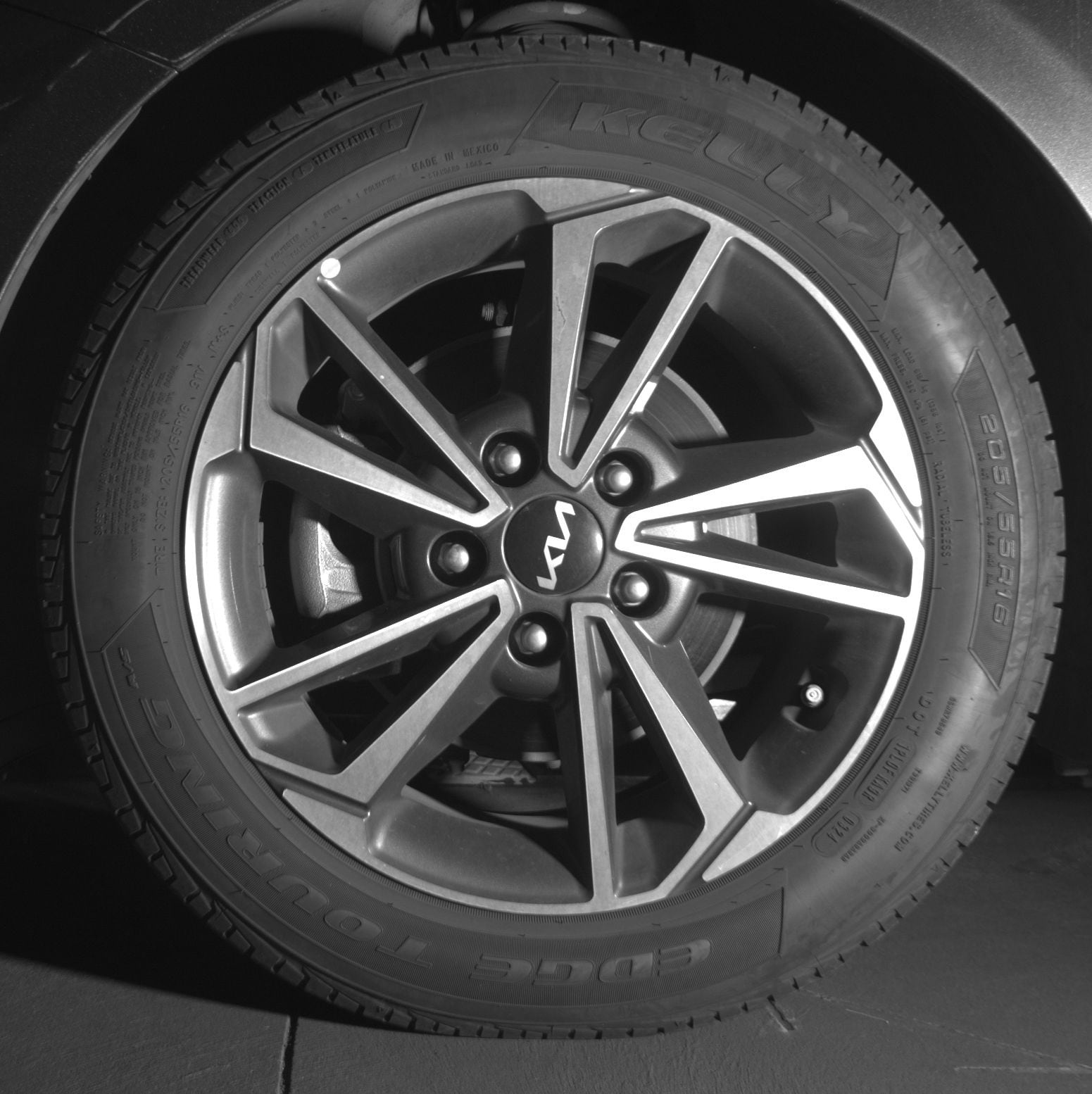 Thumbnail: 2024 Kia Forte - 14
