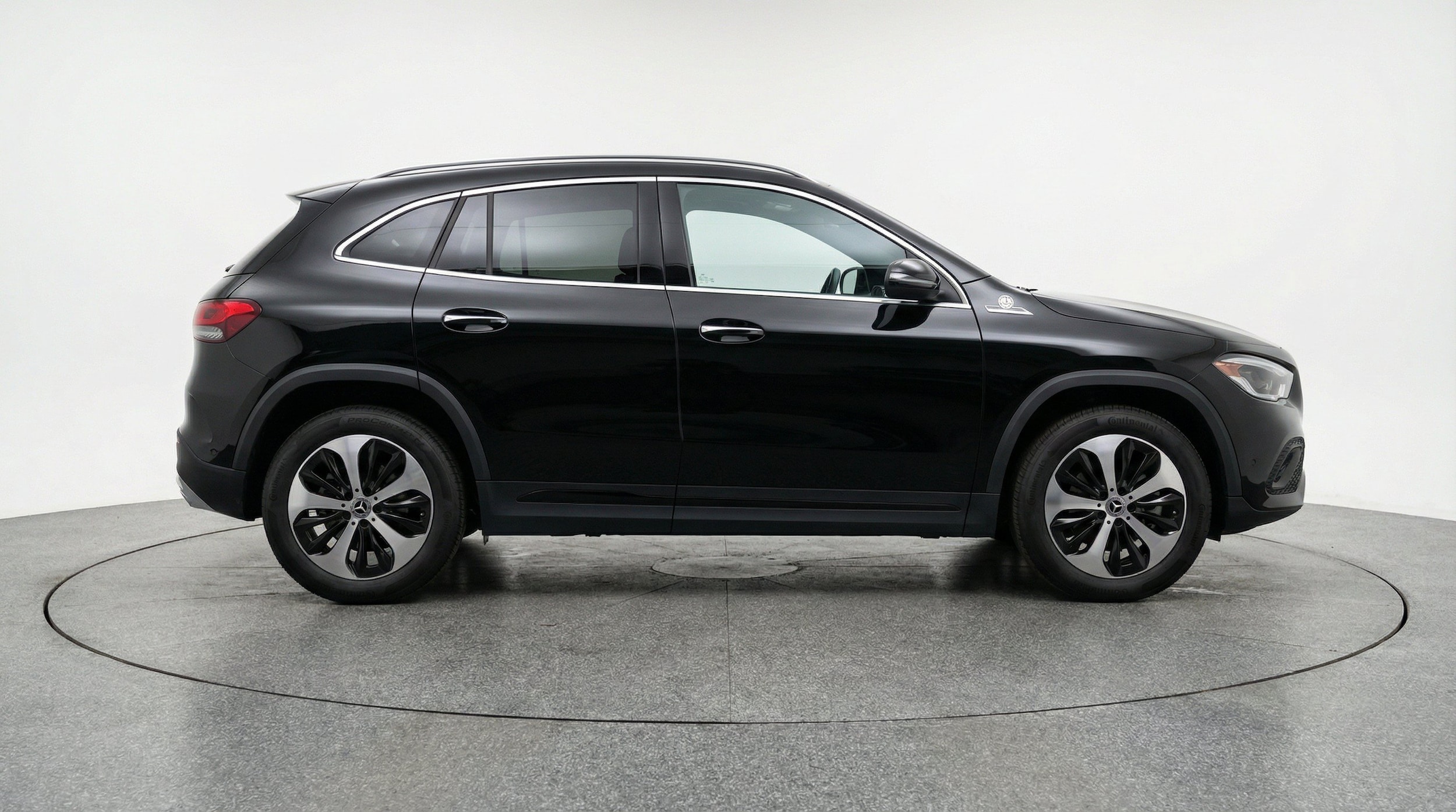 Thumbnail: 2025 Mercedes-Benz GLA - 11
