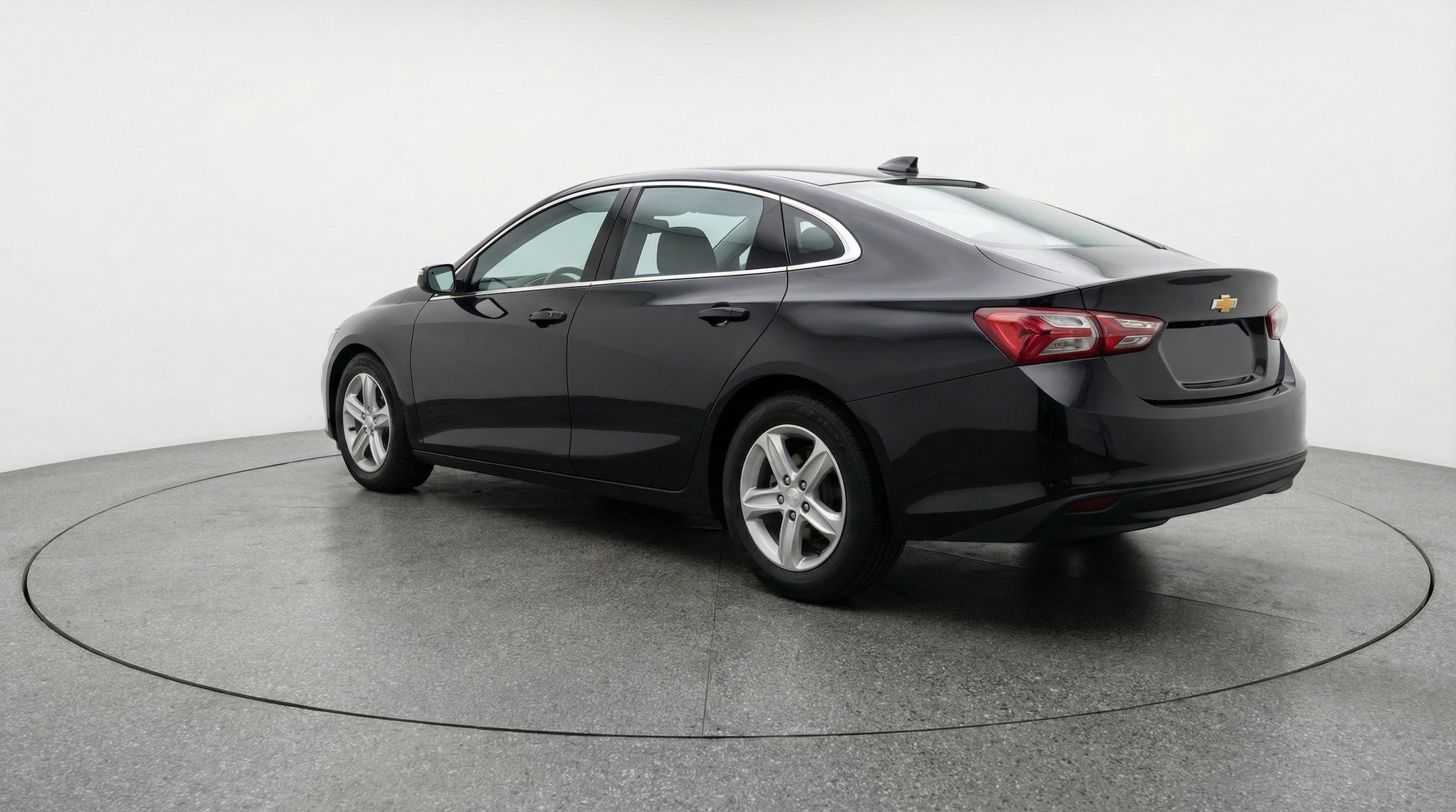 Thumbnail: 2024 Chevrolet Malibu - 6