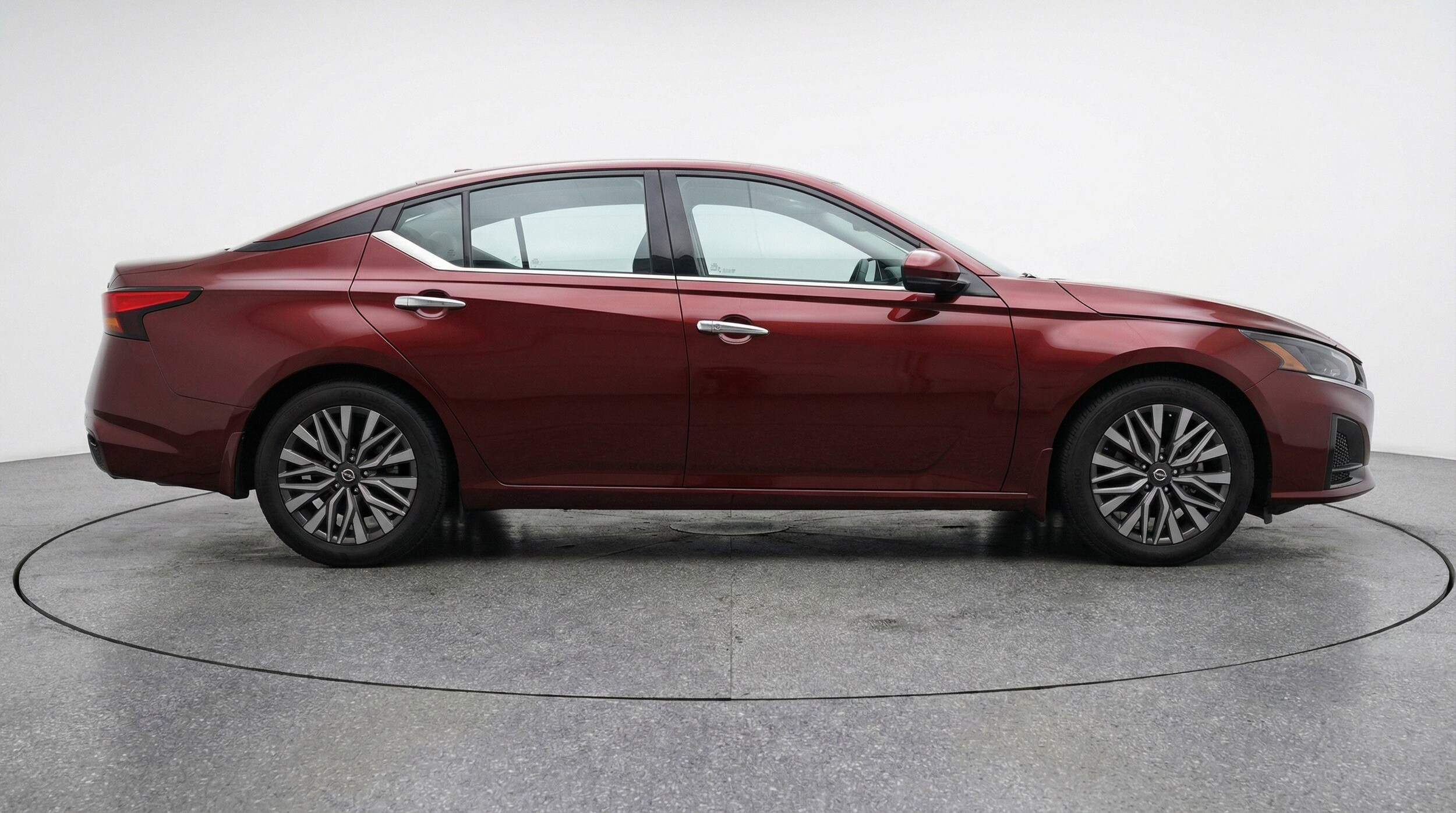 Thumbnail: 2025 Nissan Altima - 11