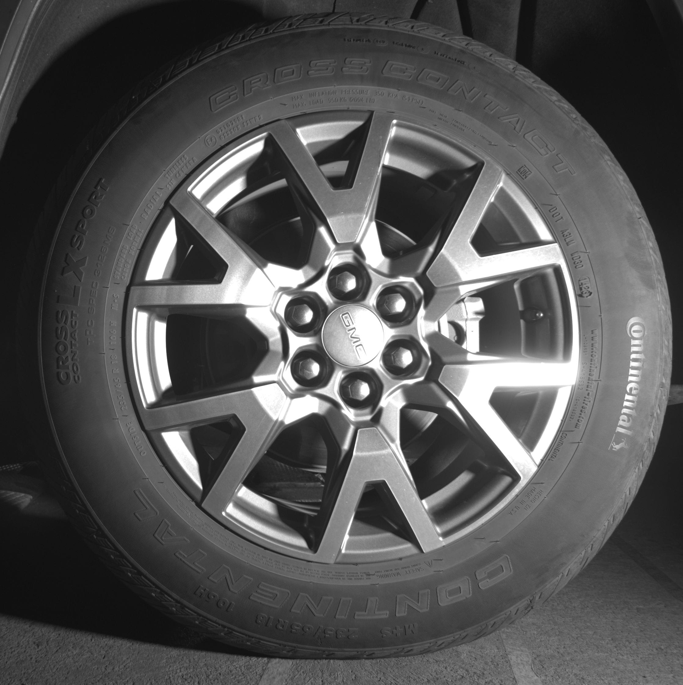 Thumbnail: 2023 GMC Acadia - 11