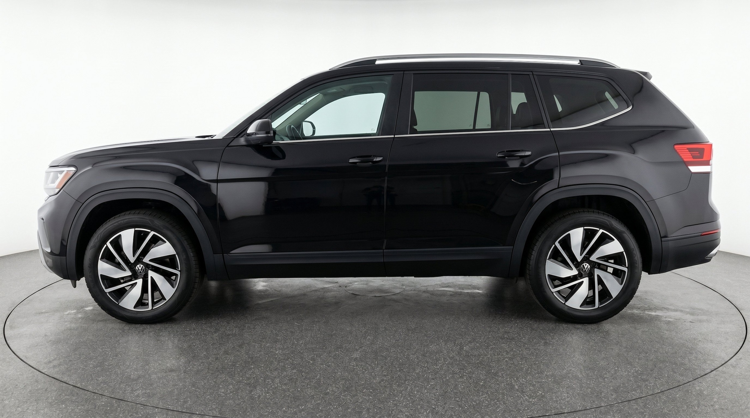 Thumbnail: 2026 Volkswagen Atlas - 5