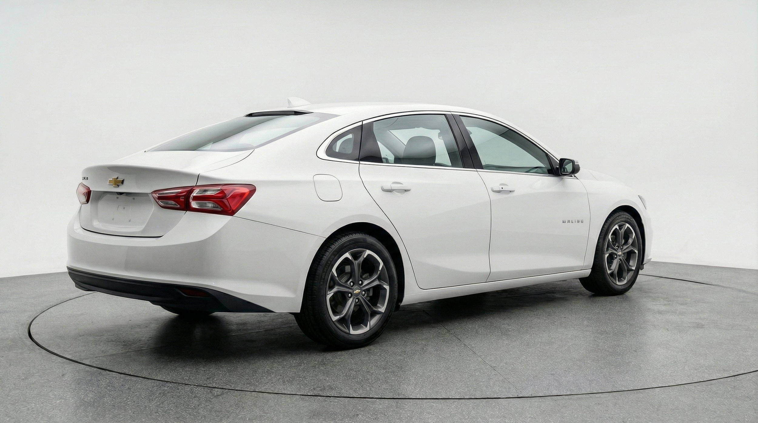 Thumbnail: 2024 Chevrolet Malibu - 9