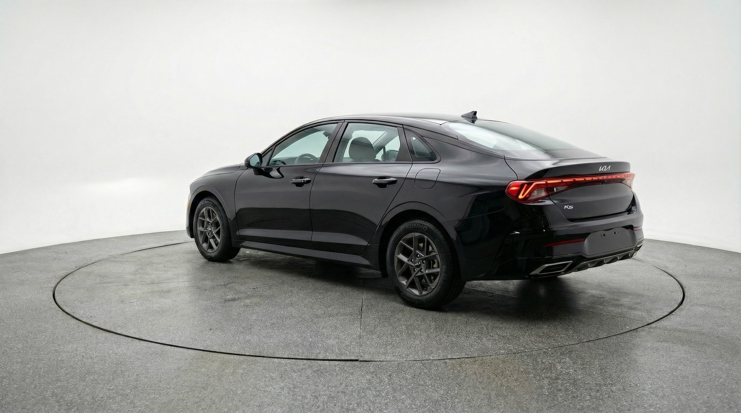 Thumbnail: 2025 Kia K5 - 5