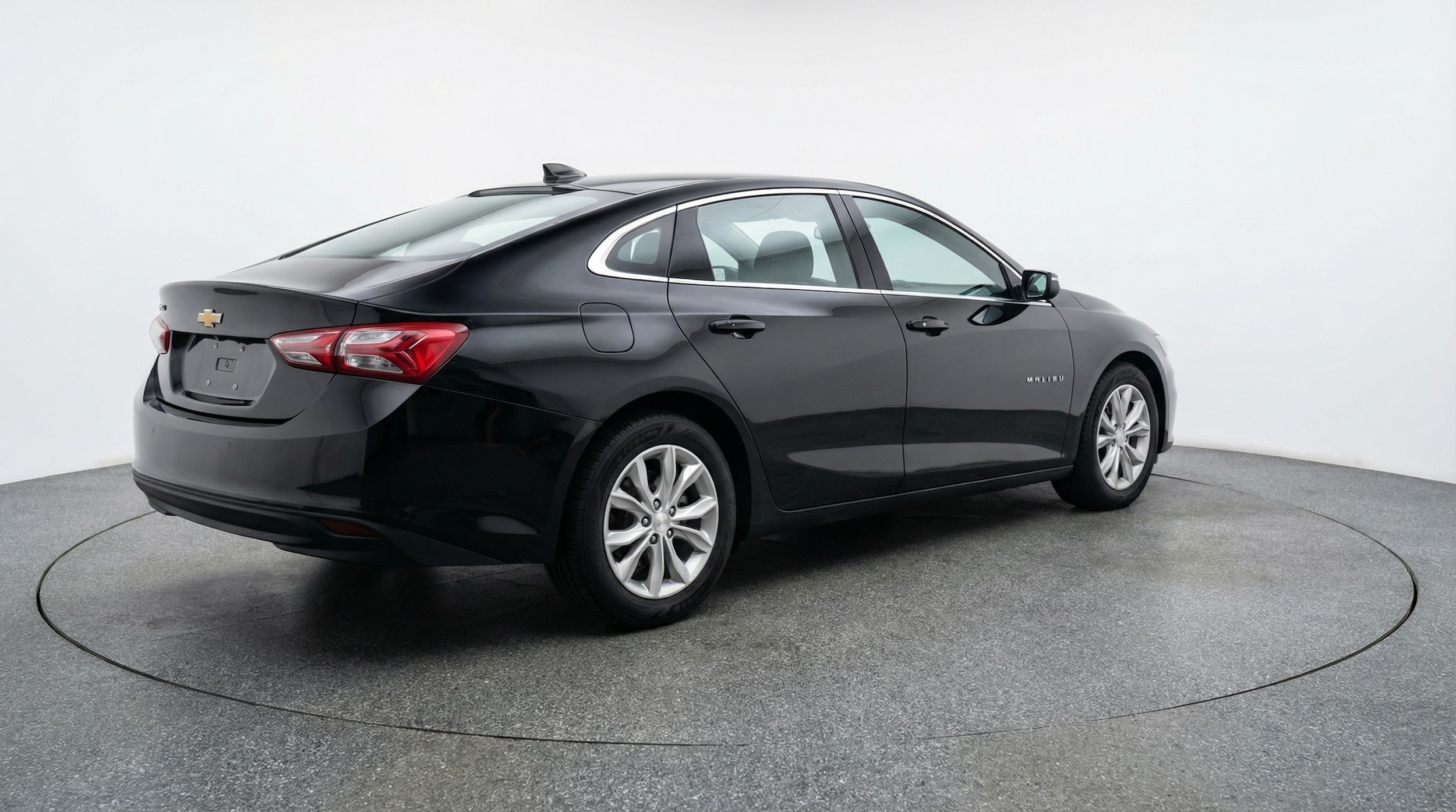 Thumbnail: 2024 Chevrolet Malibu - 7