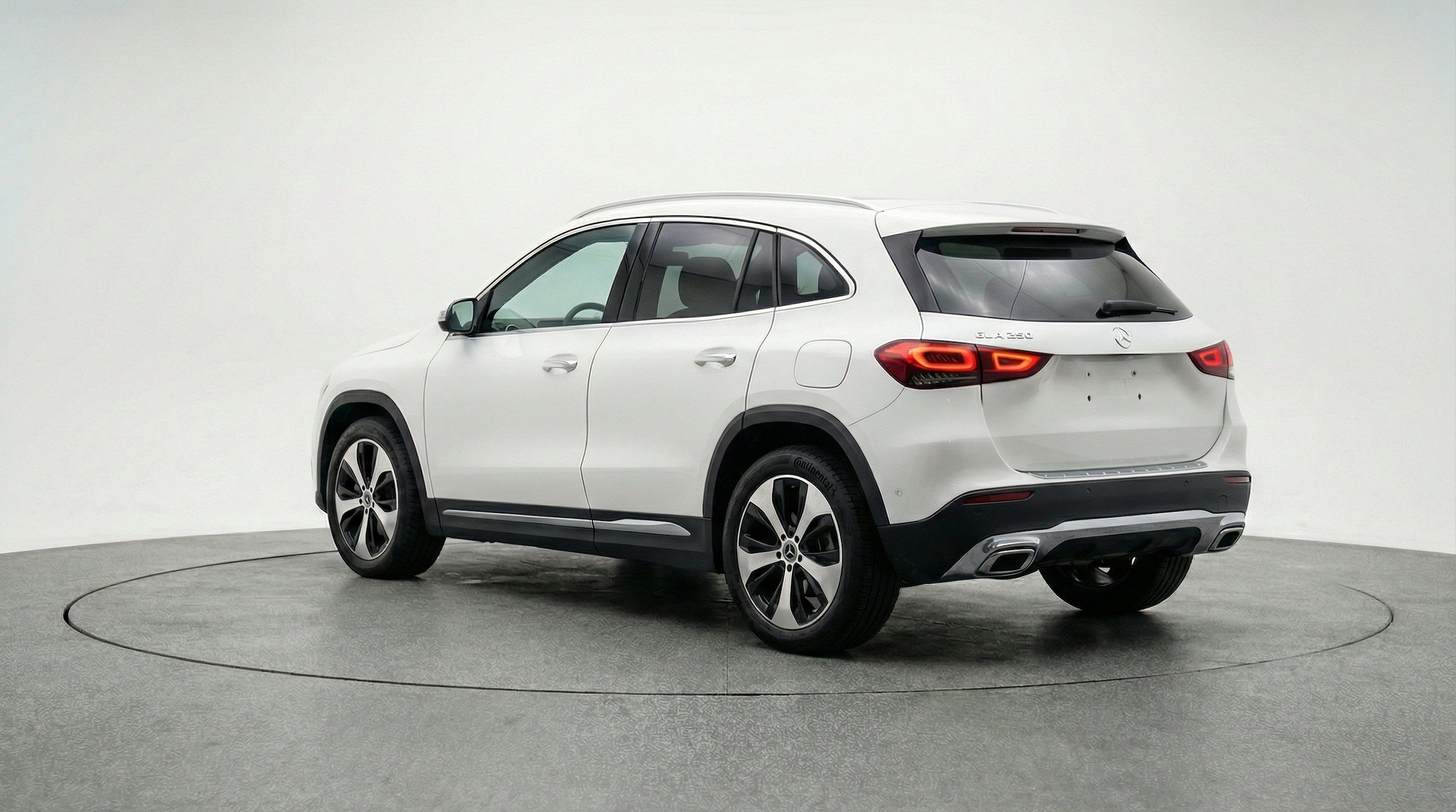 Thumbnail: 2025 Mercedes-Benz GLA - 6
