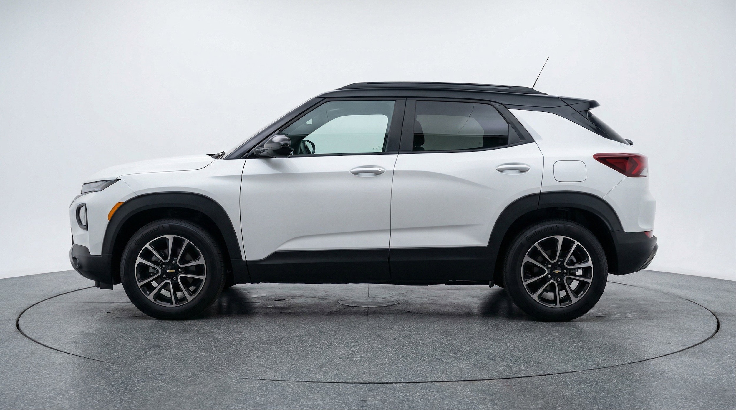 Thumbnail: 2025 Chevrolet TrailBlazer - 5