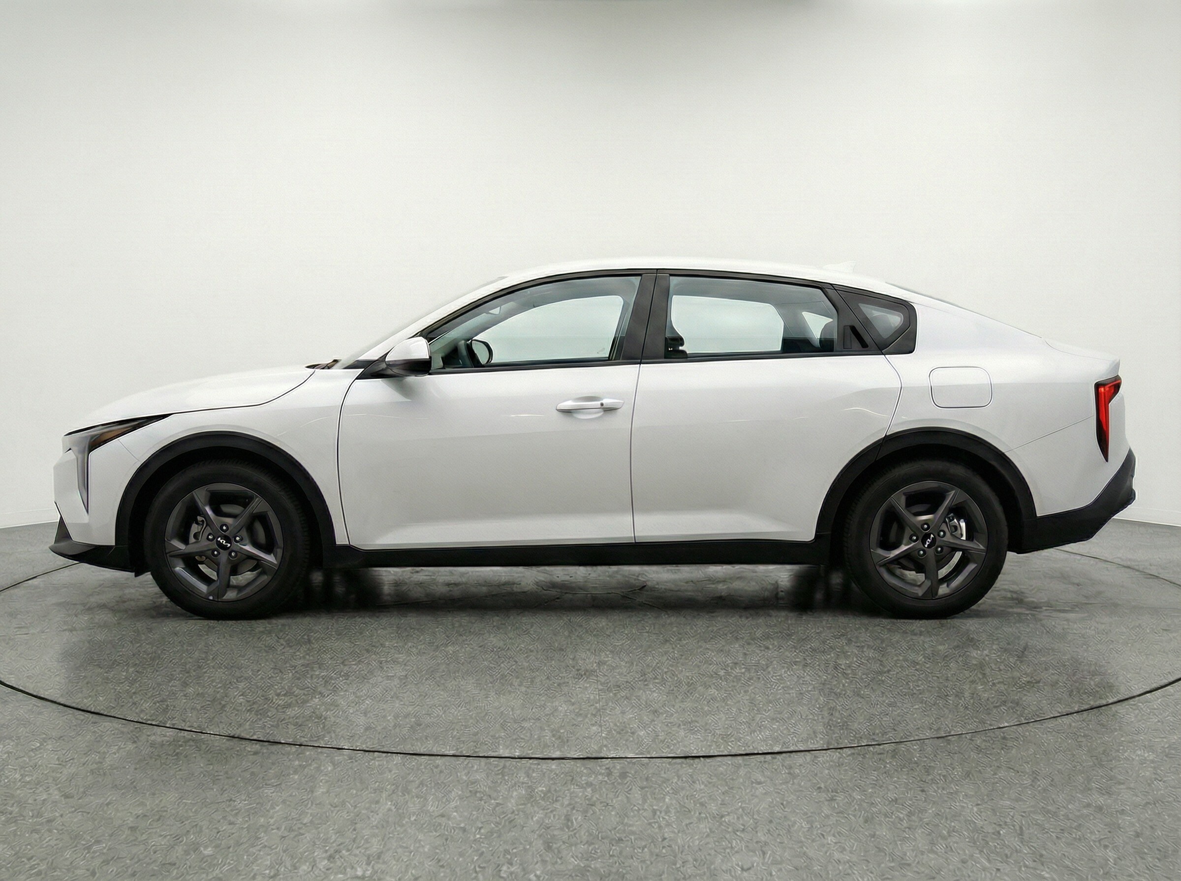 Thumbnail: 2025 Kia K4 - 4