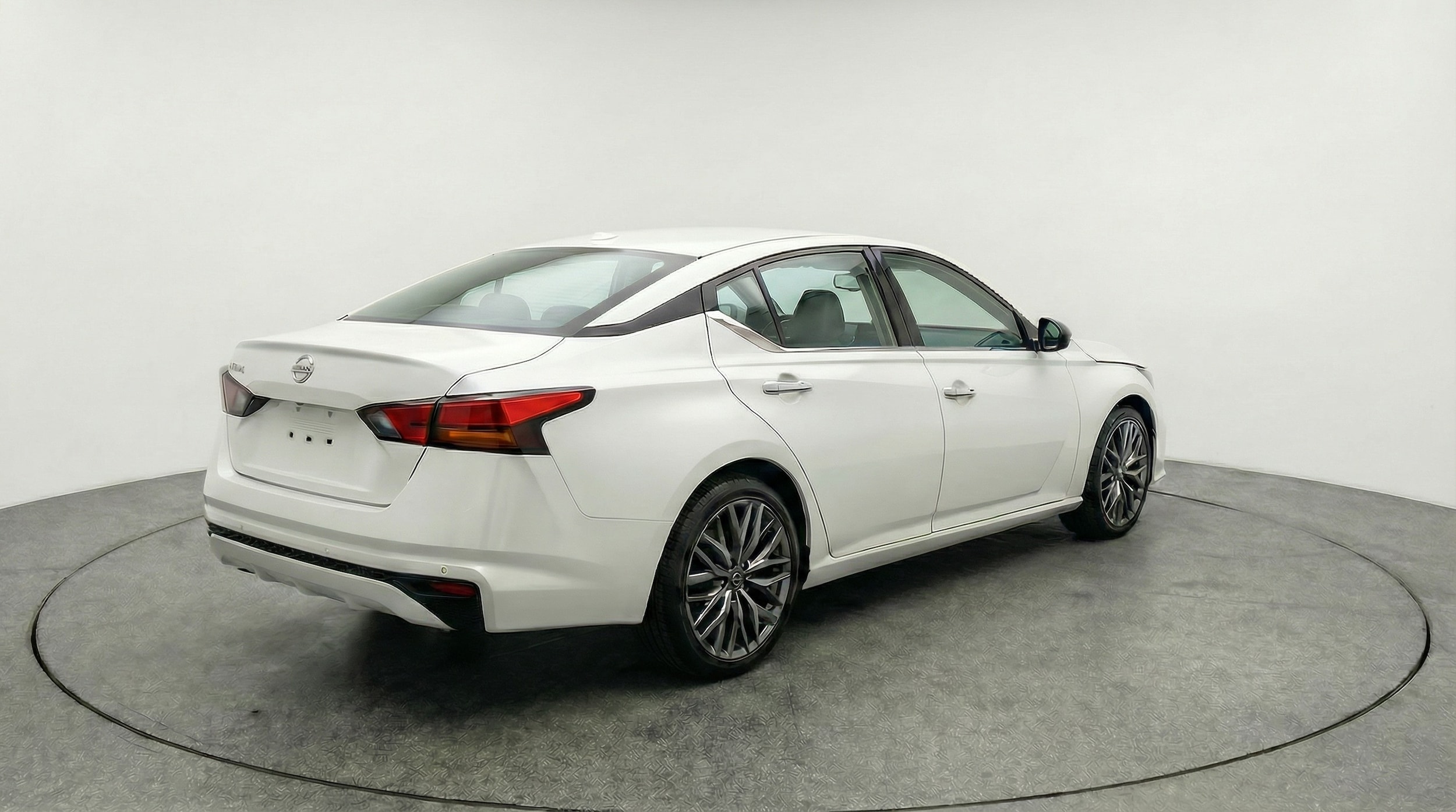 Thumbnail: 2025 Nissan Altima - 7