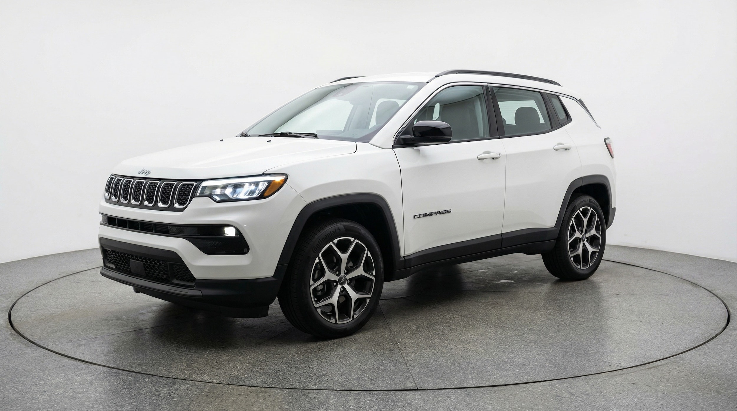 Thumbnail: 2025 Jeep Compass - 3