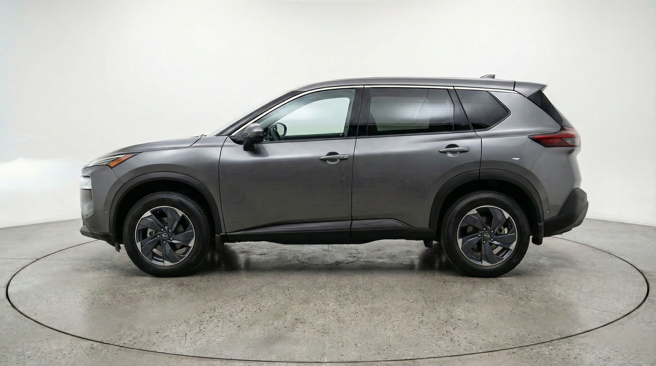 Thumbnail: 2025 Nissan Rogue - 5
