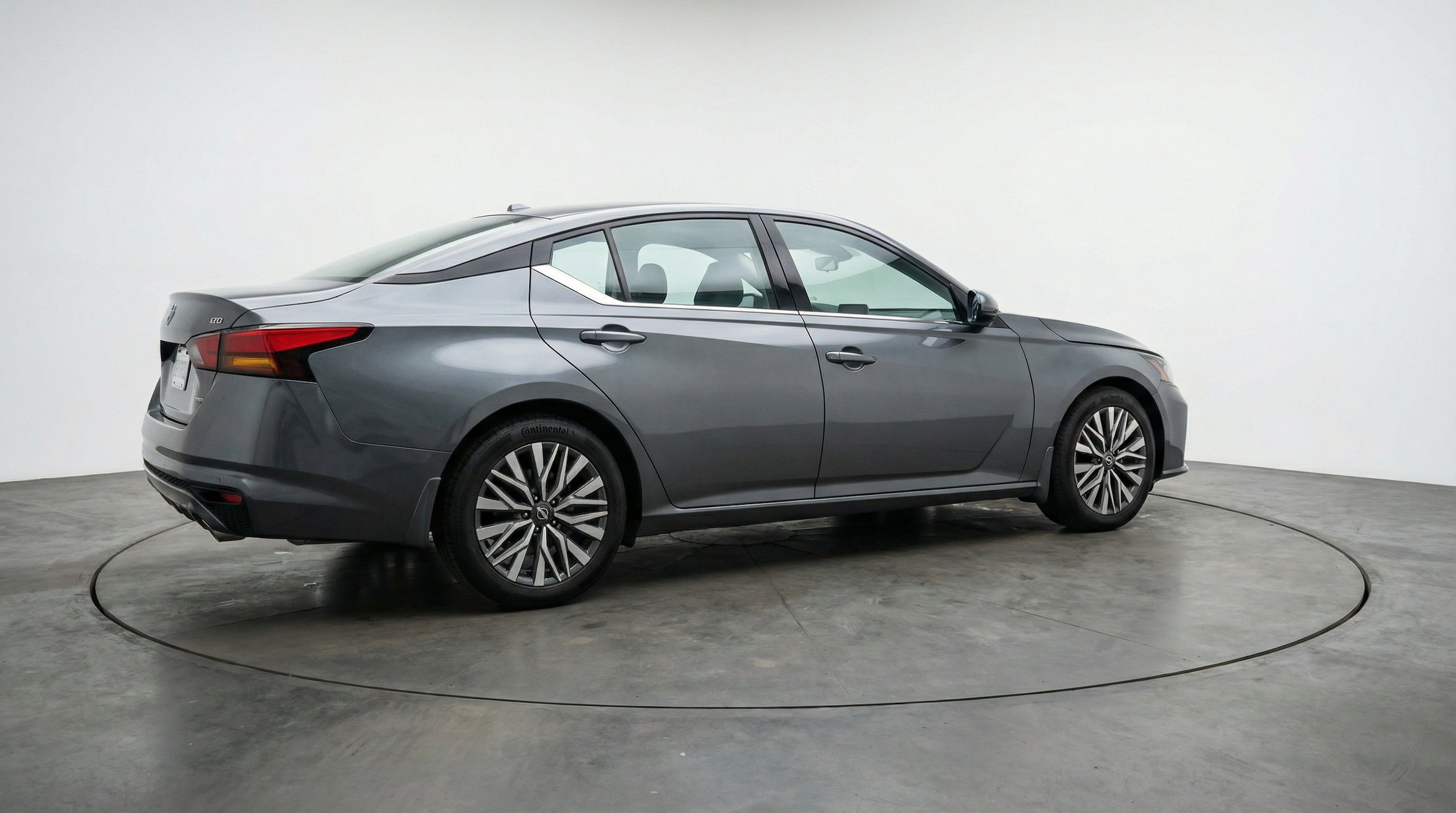 Thumbnail: 2025 Nissan Altima - 9